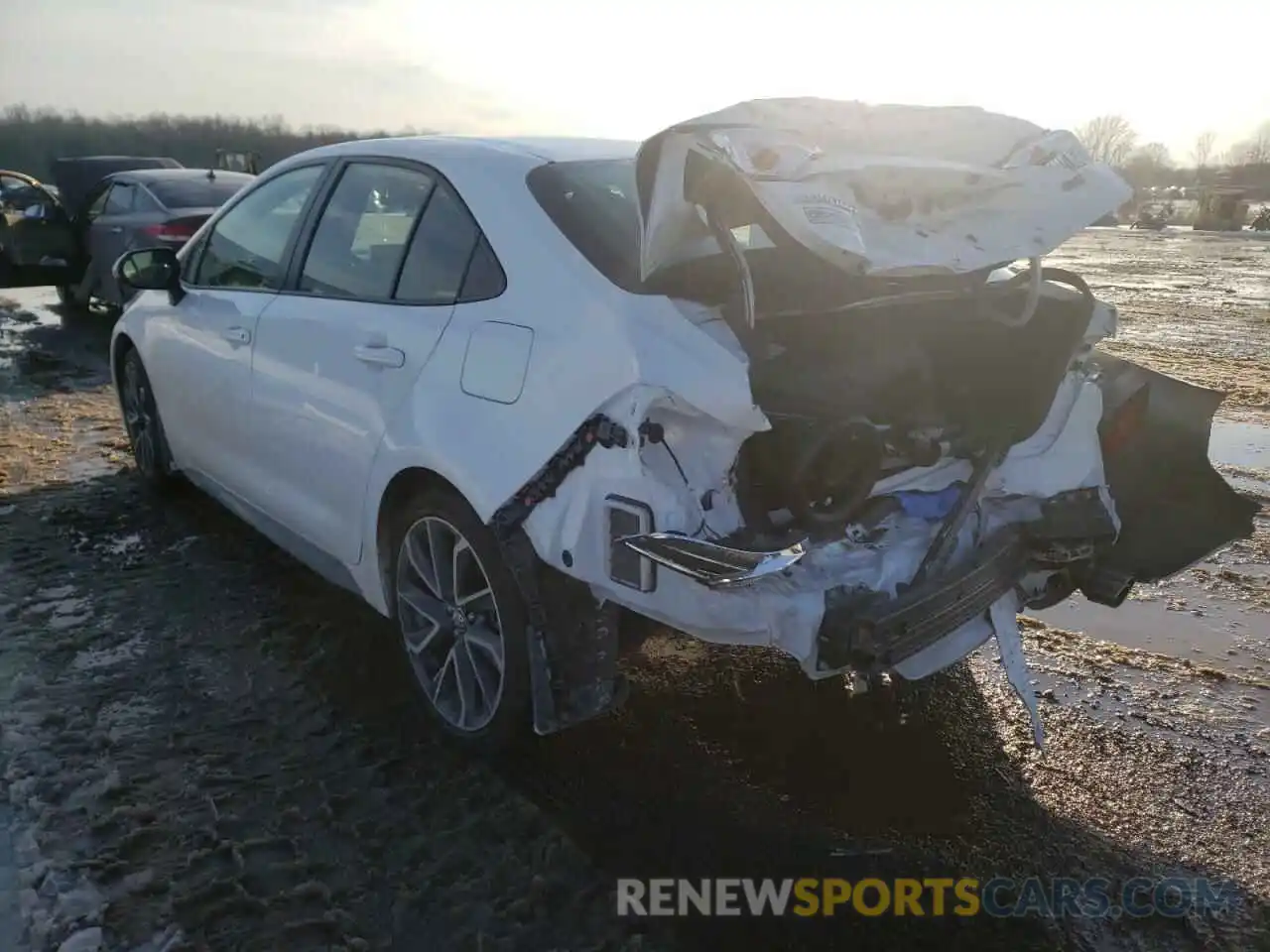 3 Photograph of a damaged car JTDS4RCE7LJ031091 TOYOTA COROLLA 2020