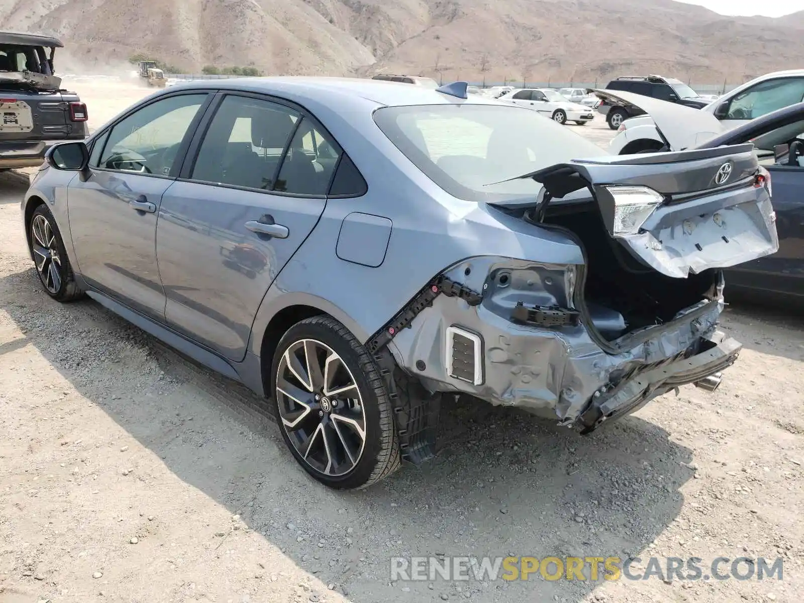 3 Photograph of a damaged car JTDS4RCE7LJ032001 TOYOTA COROLLA 2020