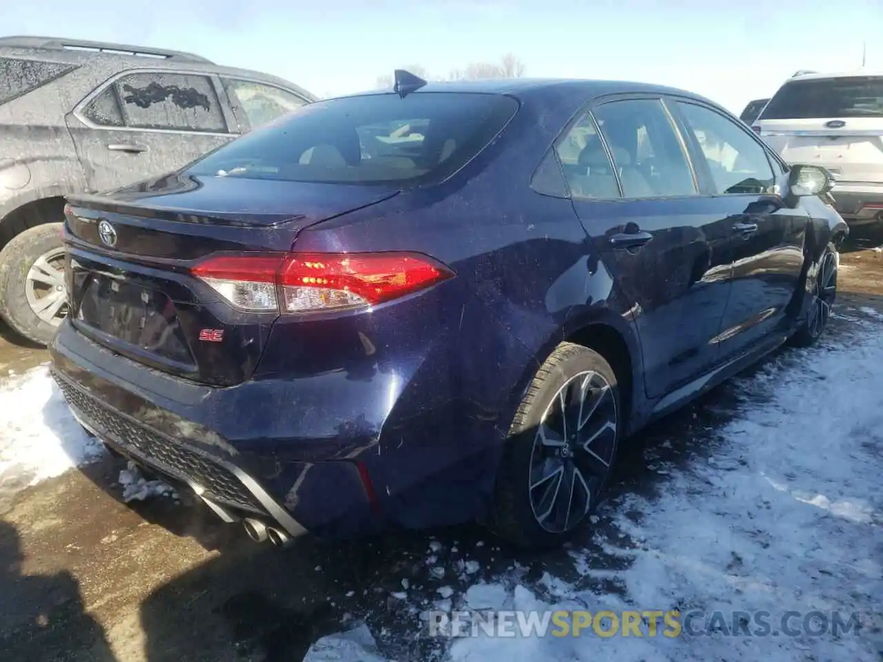 4 Photograph of a damaged car JTDS4RCE7LJ032077 TOYOTA COROLLA 2020