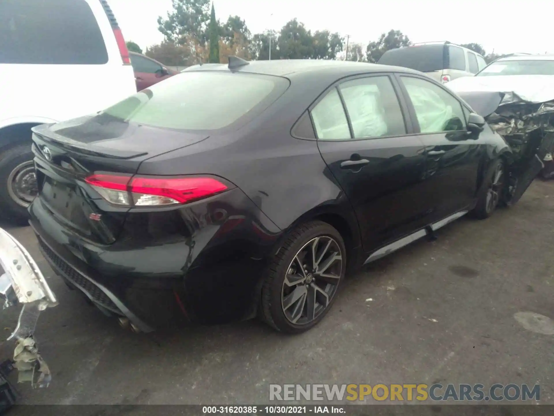 4 Photograph of a damaged car JTDS4RCE7LJ035478 TOYOTA COROLLA 2020