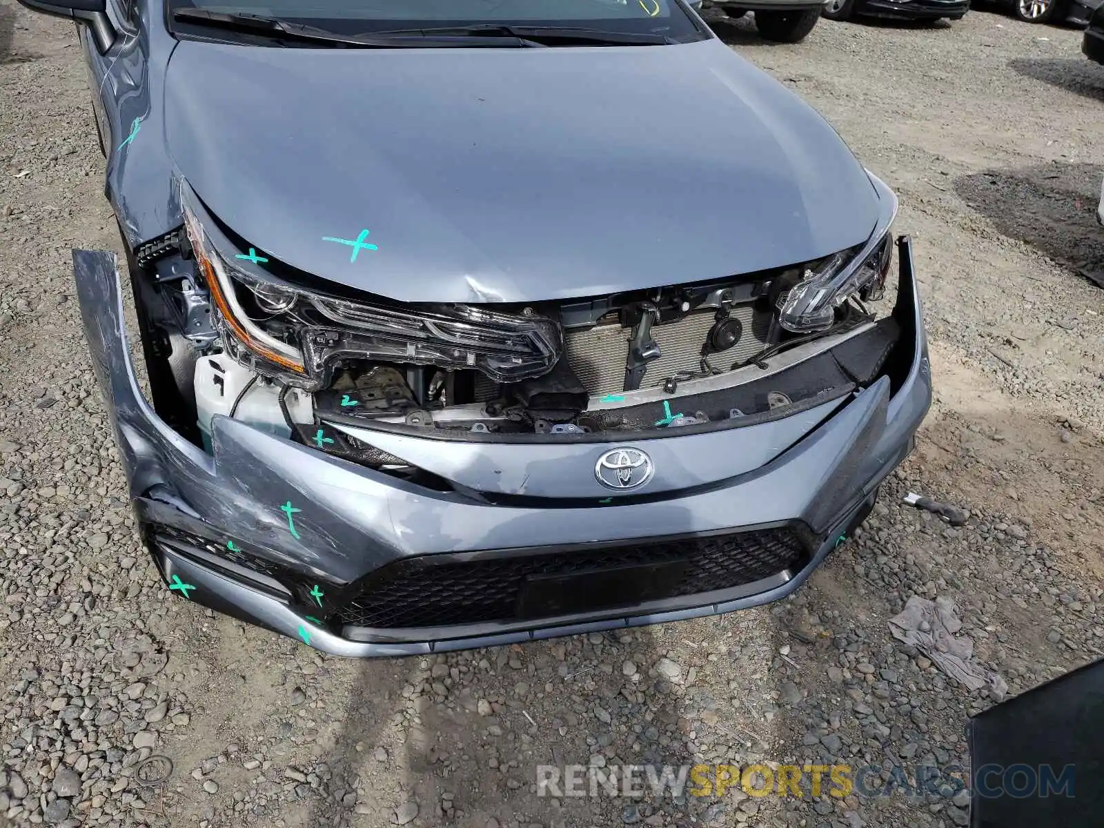 9 Photograph of a damaged car JTDS4RCE7LJ042592 TOYOTA COROLLA 2020