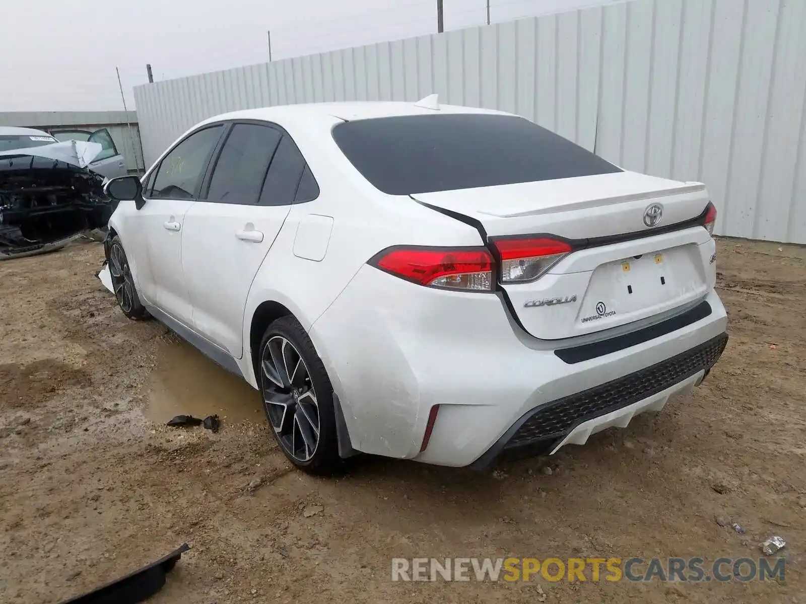 3 Photograph of a damaged car JTDS4RCE7LJ044407 TOYOTA COROLLA 2020