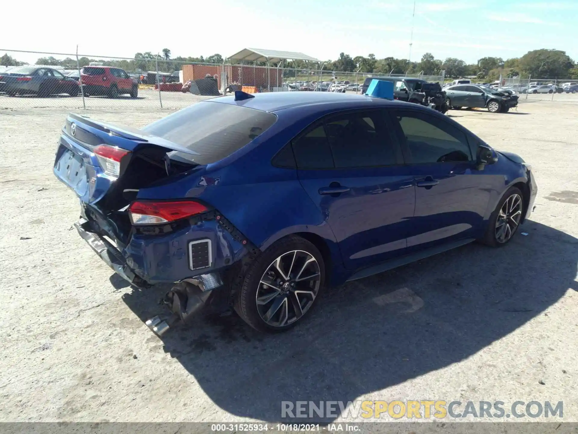 4 Photograph of a damaged car JTDS4RCE7LJ050983 TOYOTA COROLLA 2020