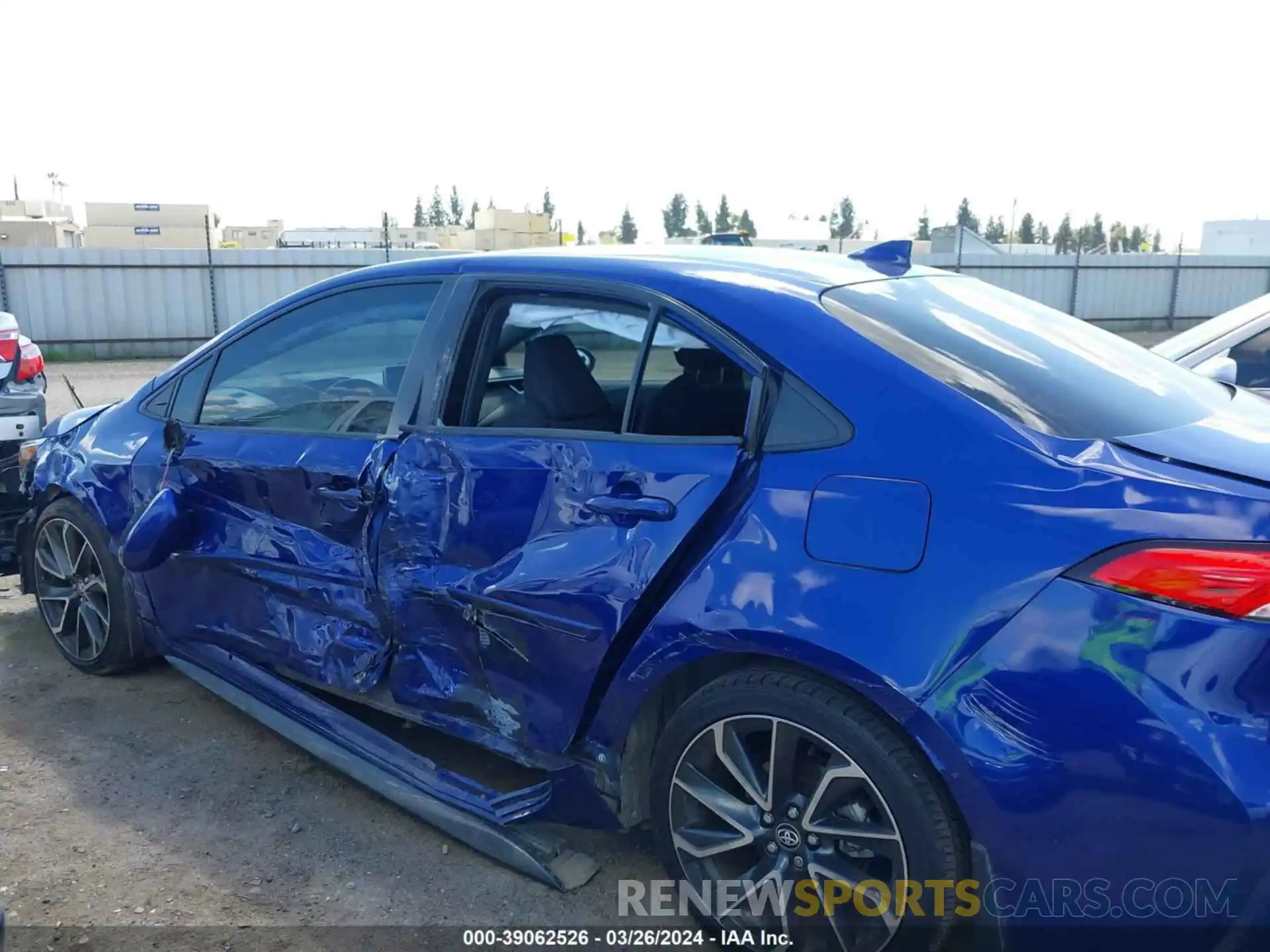 14 Photograph of a damaged car JTDS4RCE7LJ051471 TOYOTA COROLLA 2020