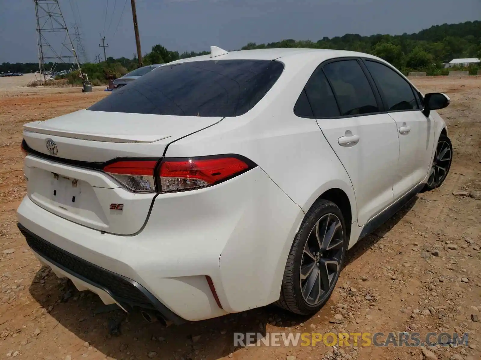 4 Photograph of a damaged car JTDS4RCE8LJ000691 TOYOTA COROLLA 2020