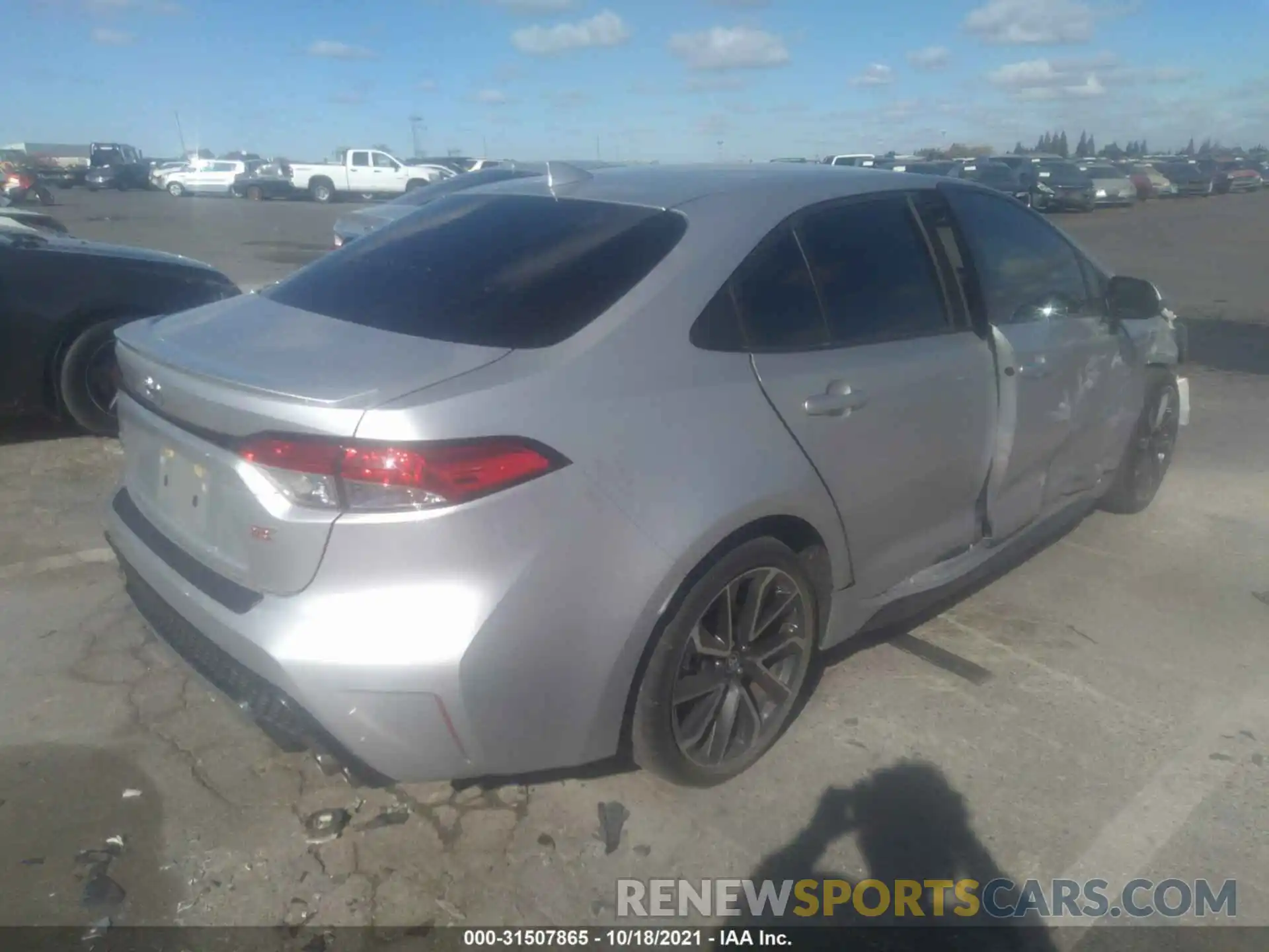 4 Photograph of a damaged car JTDS4RCE8LJ000934 TOYOTA COROLLA 2020