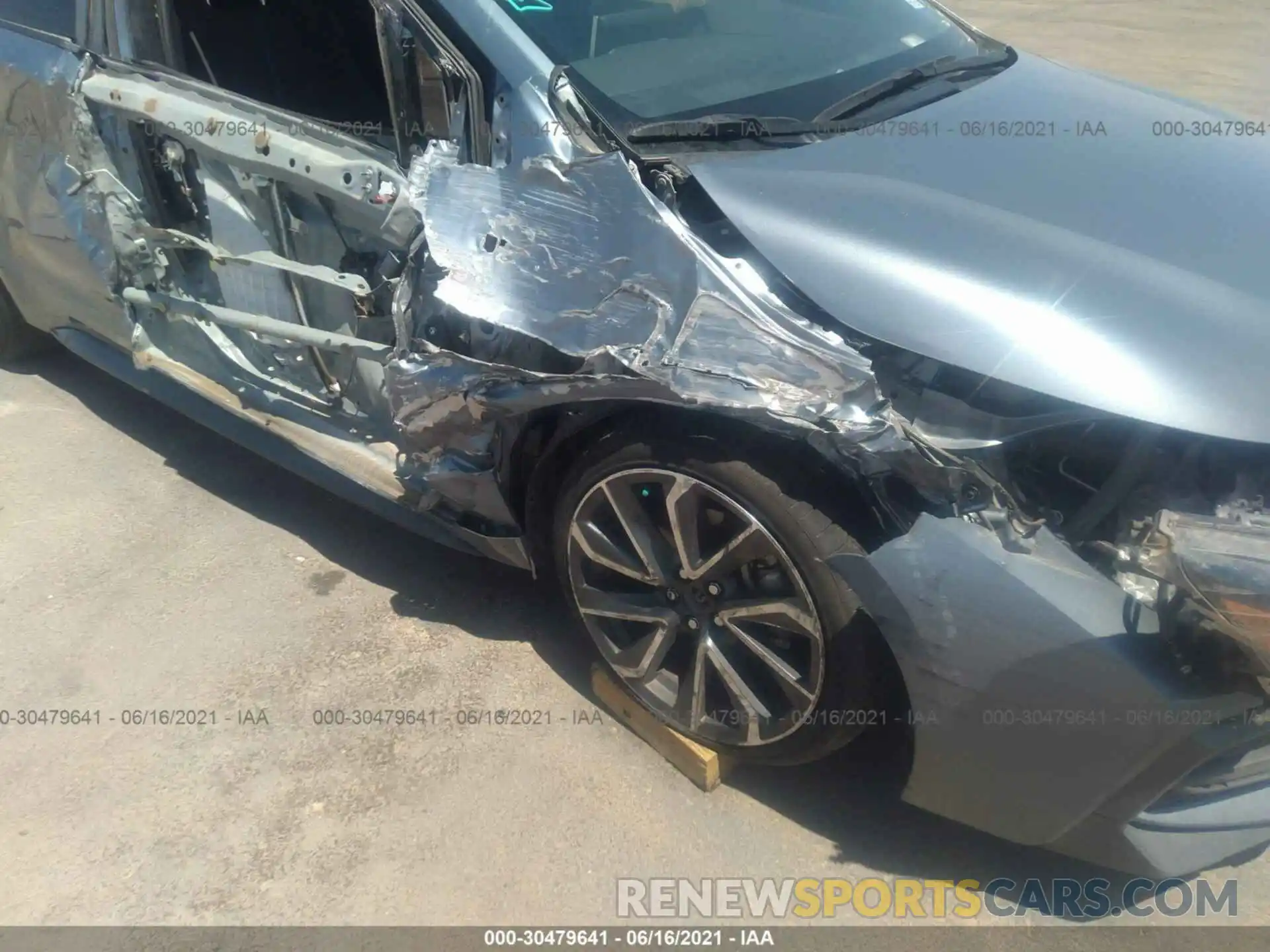 6 Photograph of a damaged car JTDS4RCE8LJ001792 TOYOTA COROLLA 2020