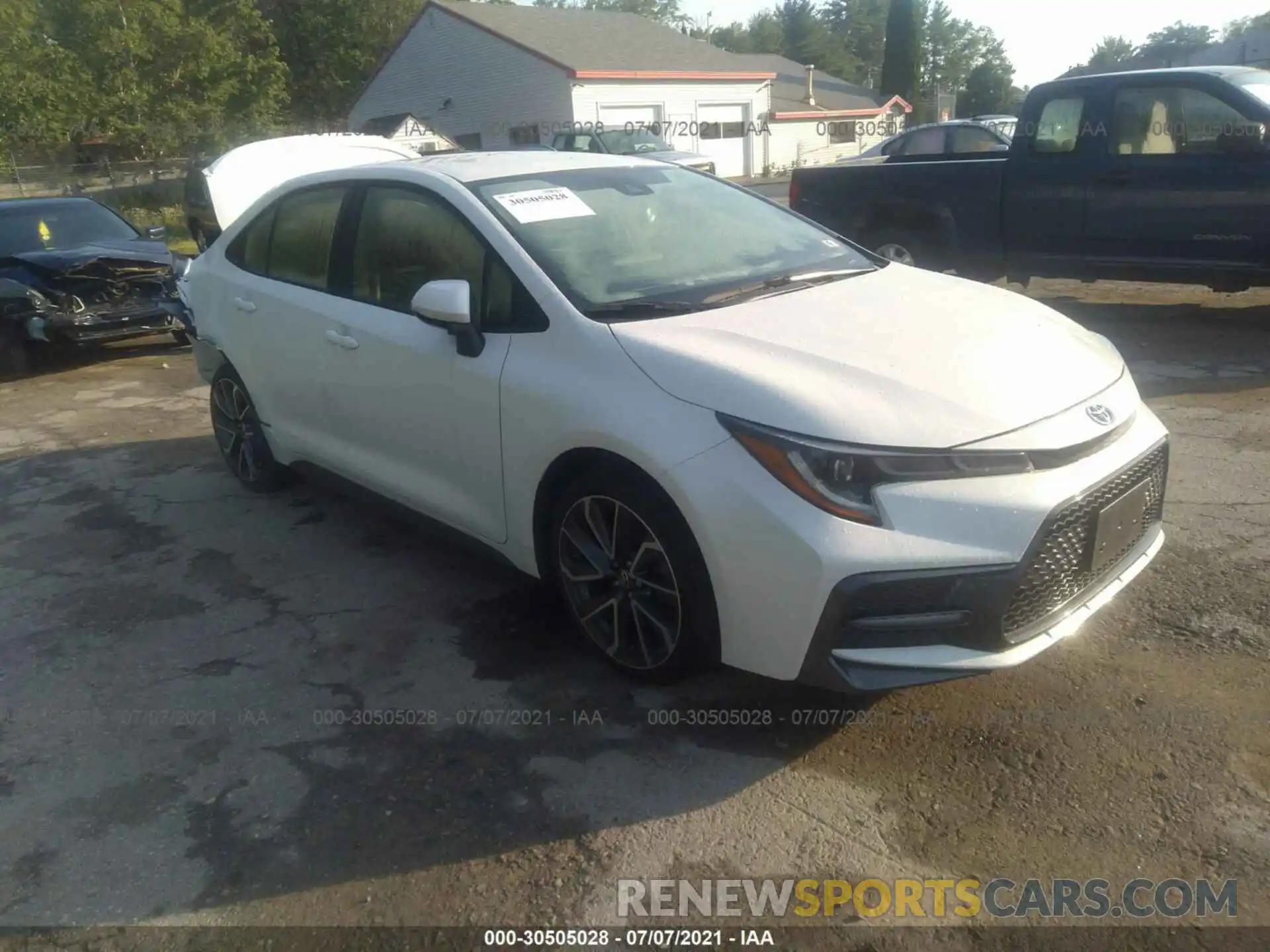 1 Photograph of a damaged car JTDS4RCE8LJ001808 TOYOTA COROLLA 2020