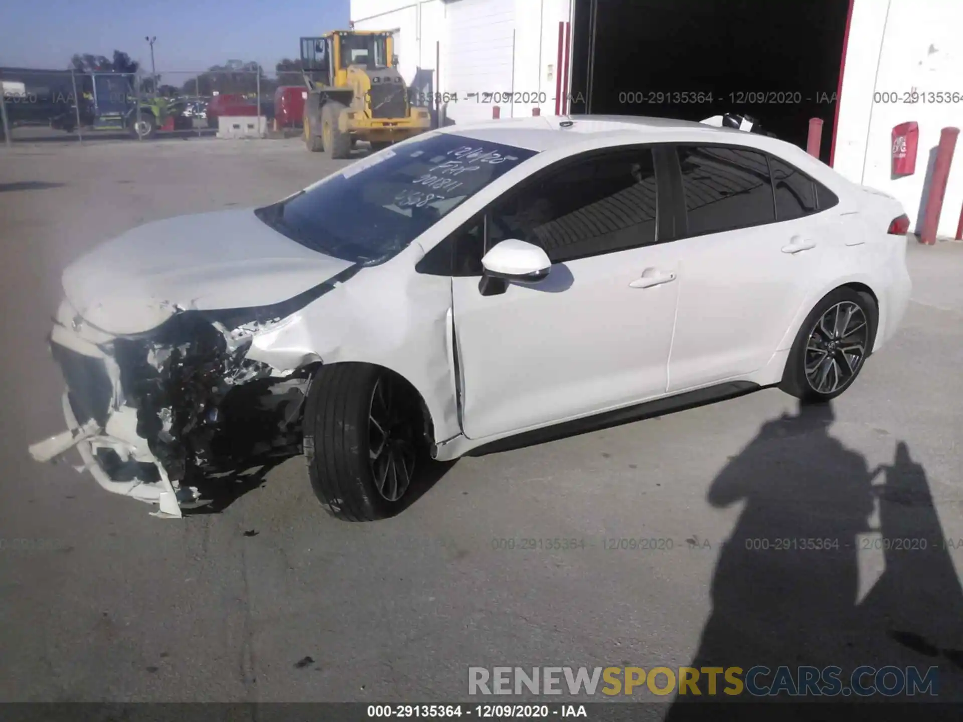 2 Photograph of a damaged car JTDS4RCE8LJ001811 TOYOTA COROLLA 2020