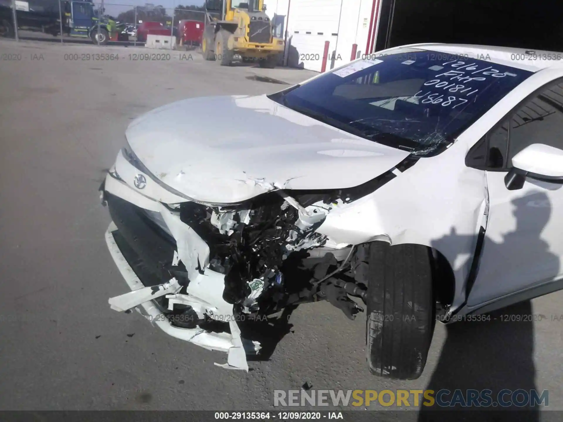 6 Photograph of a damaged car JTDS4RCE8LJ001811 TOYOTA COROLLA 2020