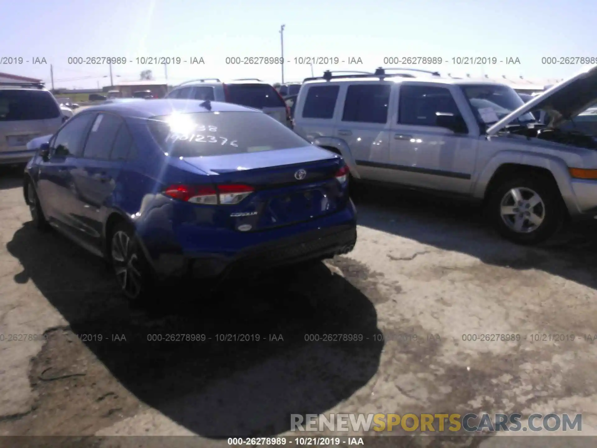 3 Photograph of a damaged car JTDS4RCE8LJ003333 TOYOTA COROLLA 2020