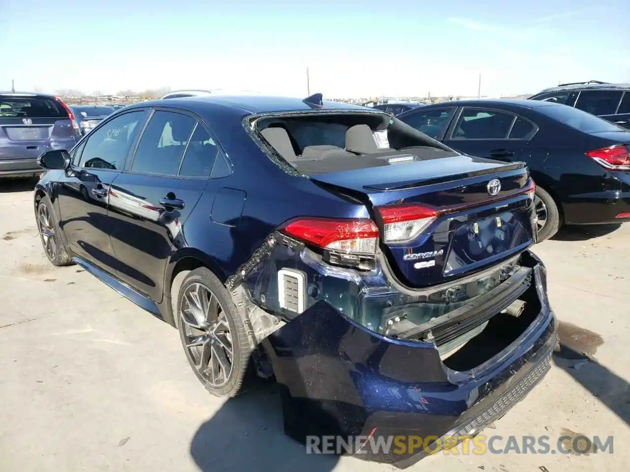 3 Photograph of a damaged car JTDS4RCE8LJ005258 TOYOTA COROLLA 2020