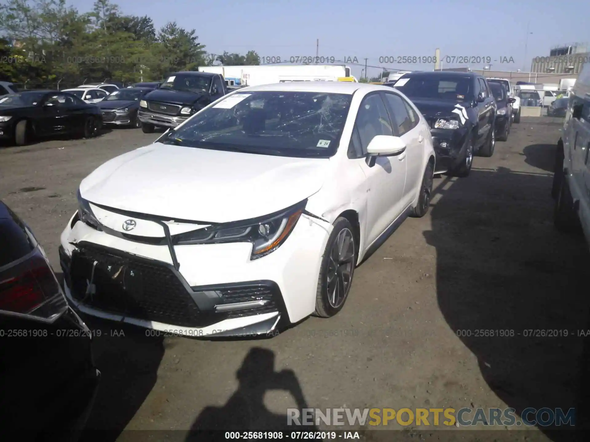 2 Photograph of a damaged car JTDS4RCE8LJ005731 TOYOTA COROLLA 2020