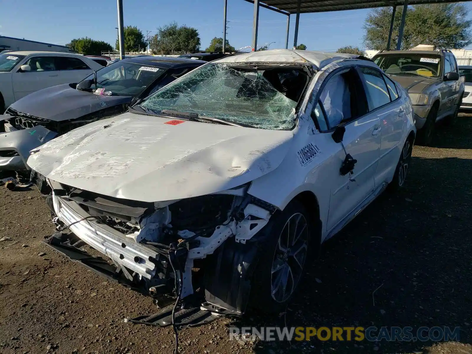 2 Photograph of a damaged car JTDS4RCE8LJ011254 TOYOTA COROLLA 2020