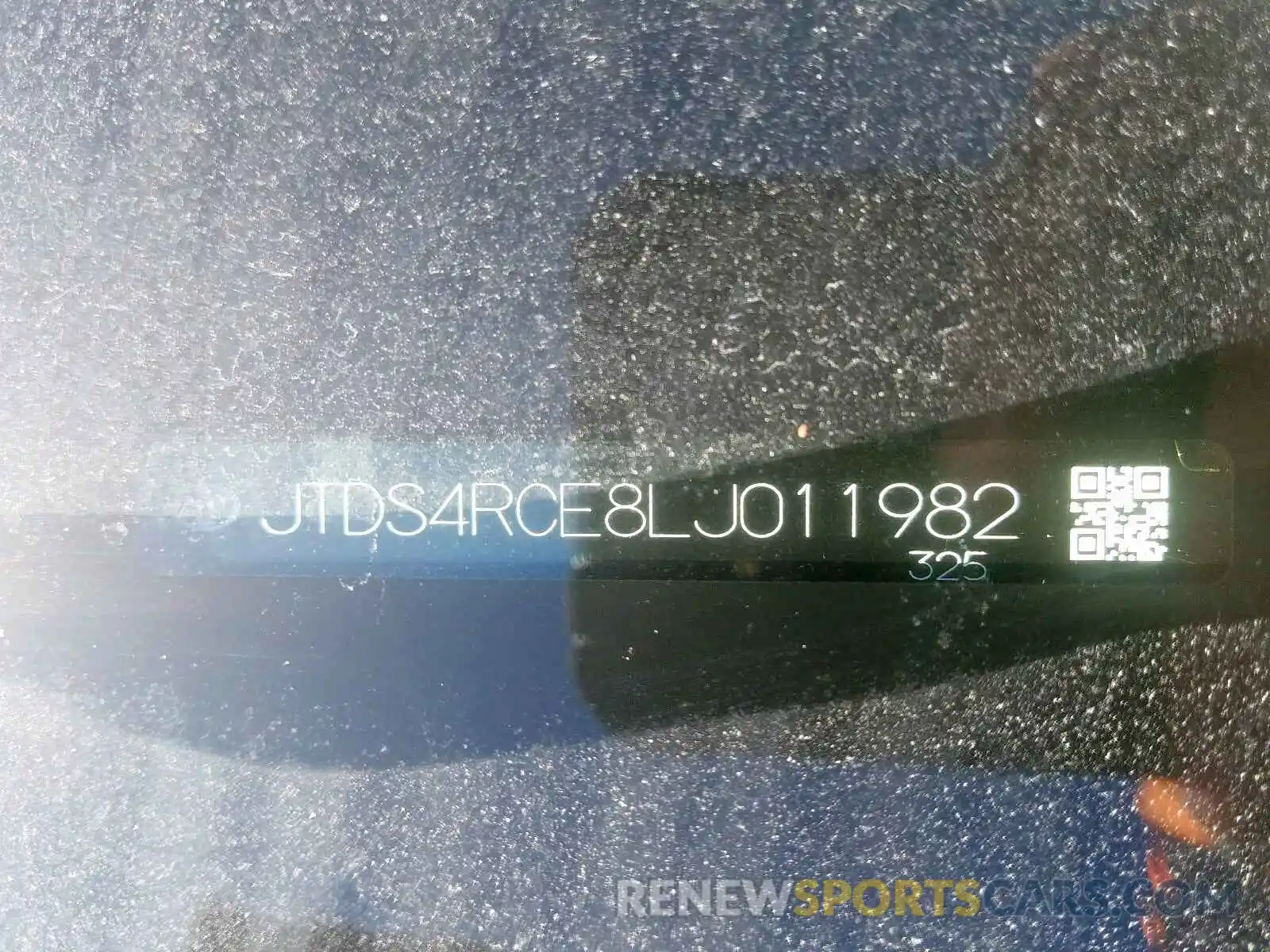10 Photograph of a damaged car JTDS4RCE8LJ011982 TOYOTA COROLLA 2020