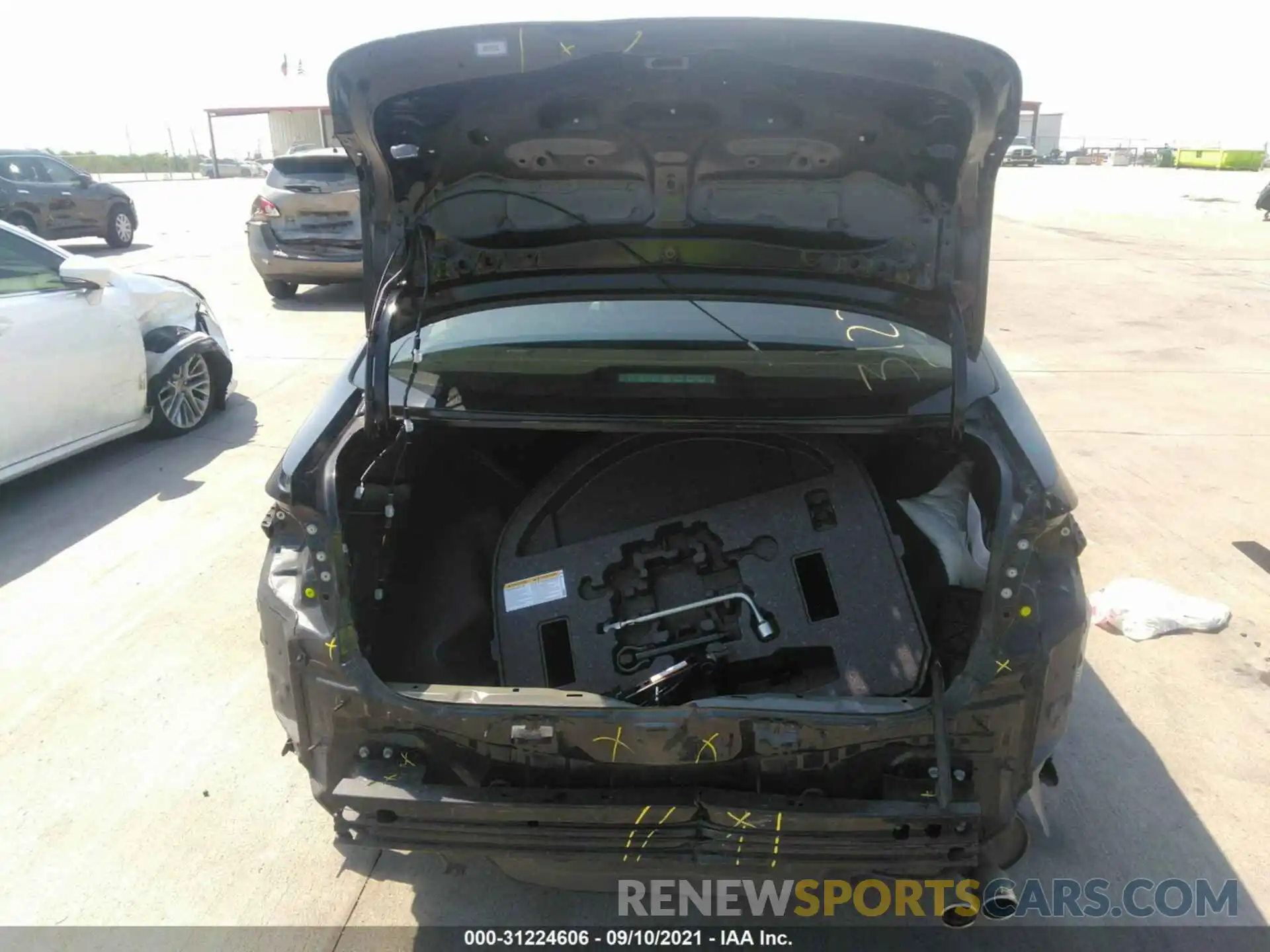 6 Photograph of a damaged car JTDS4RCE8LJ017796 TOYOTA COROLLA 2020