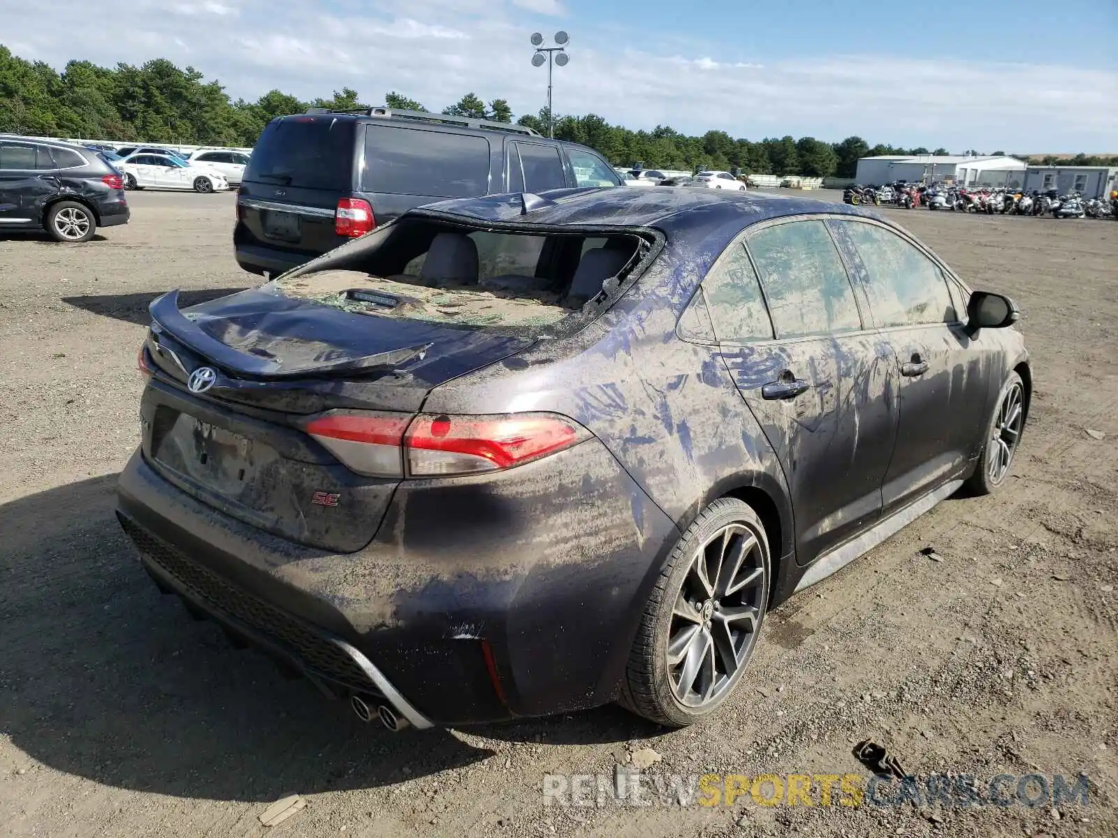 4 Photograph of a damaged car JTDS4RCE8LJ021296 TOYOTA COROLLA 2020