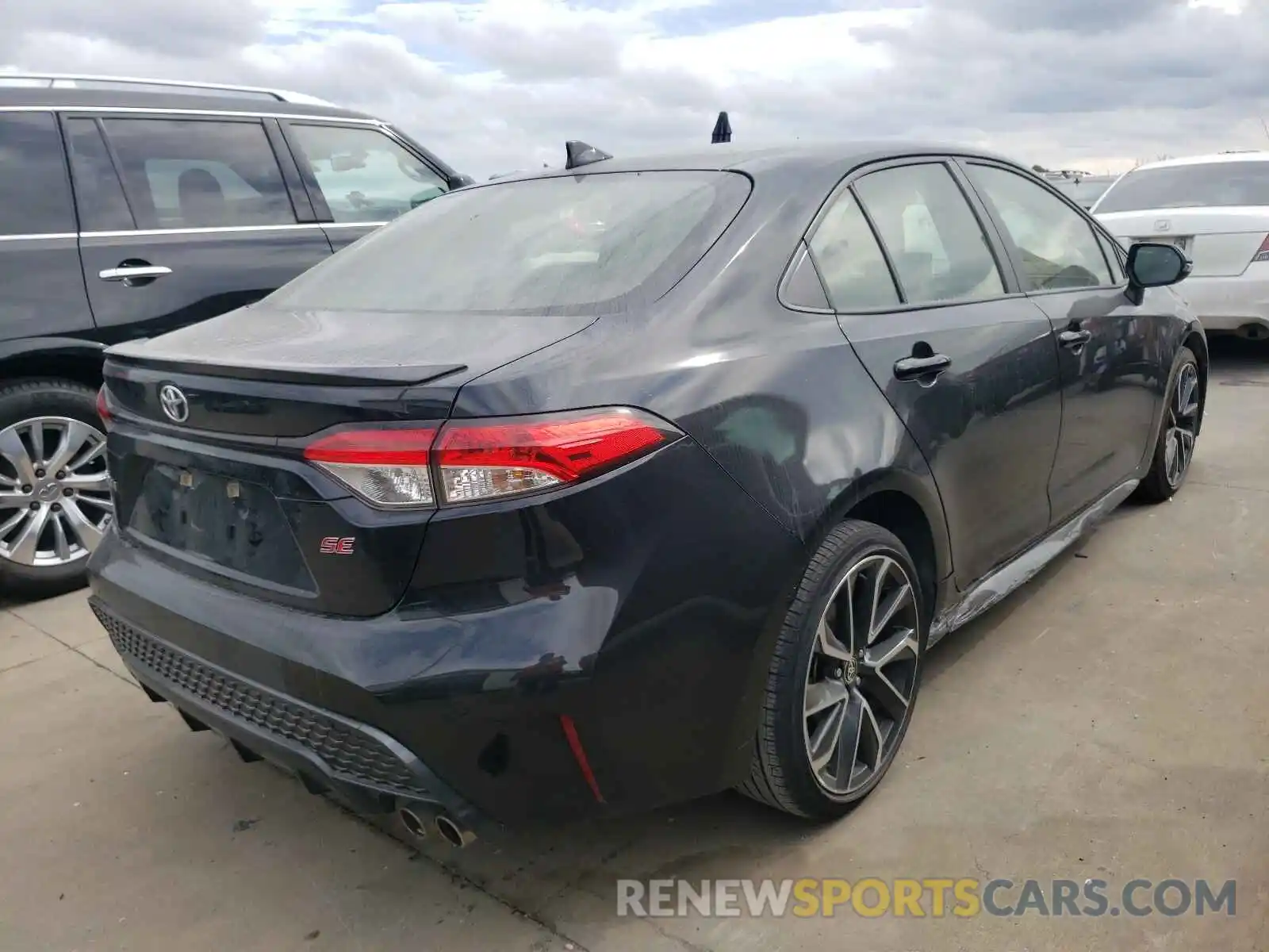 4 Photograph of a damaged car JTDS4RCE8LJ021606 TOYOTA COROLLA 2020