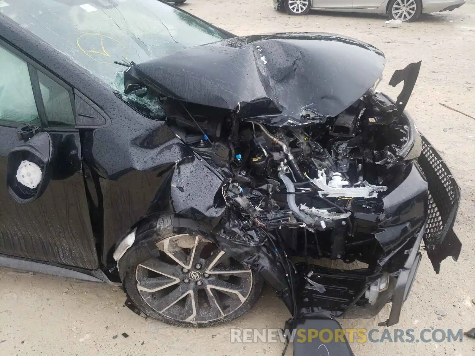 9 Photograph of a damaged car JTDS4RCE8LJ022609 TOYOTA COROLLA 2020