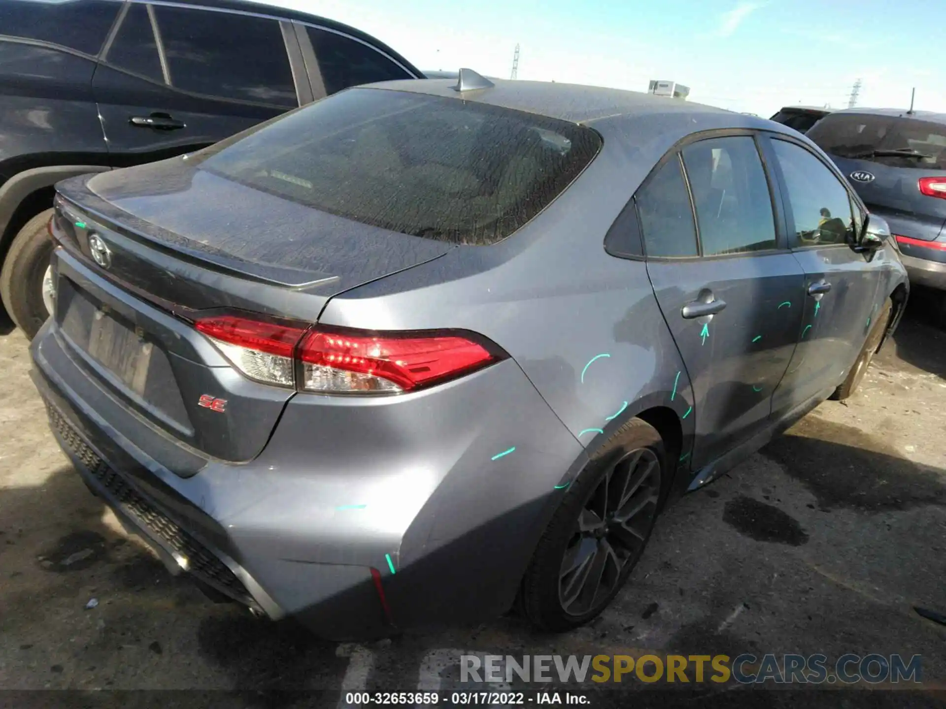 4 Photograph of a damaged car JTDS4RCE8LJ023100 TOYOTA COROLLA 2020