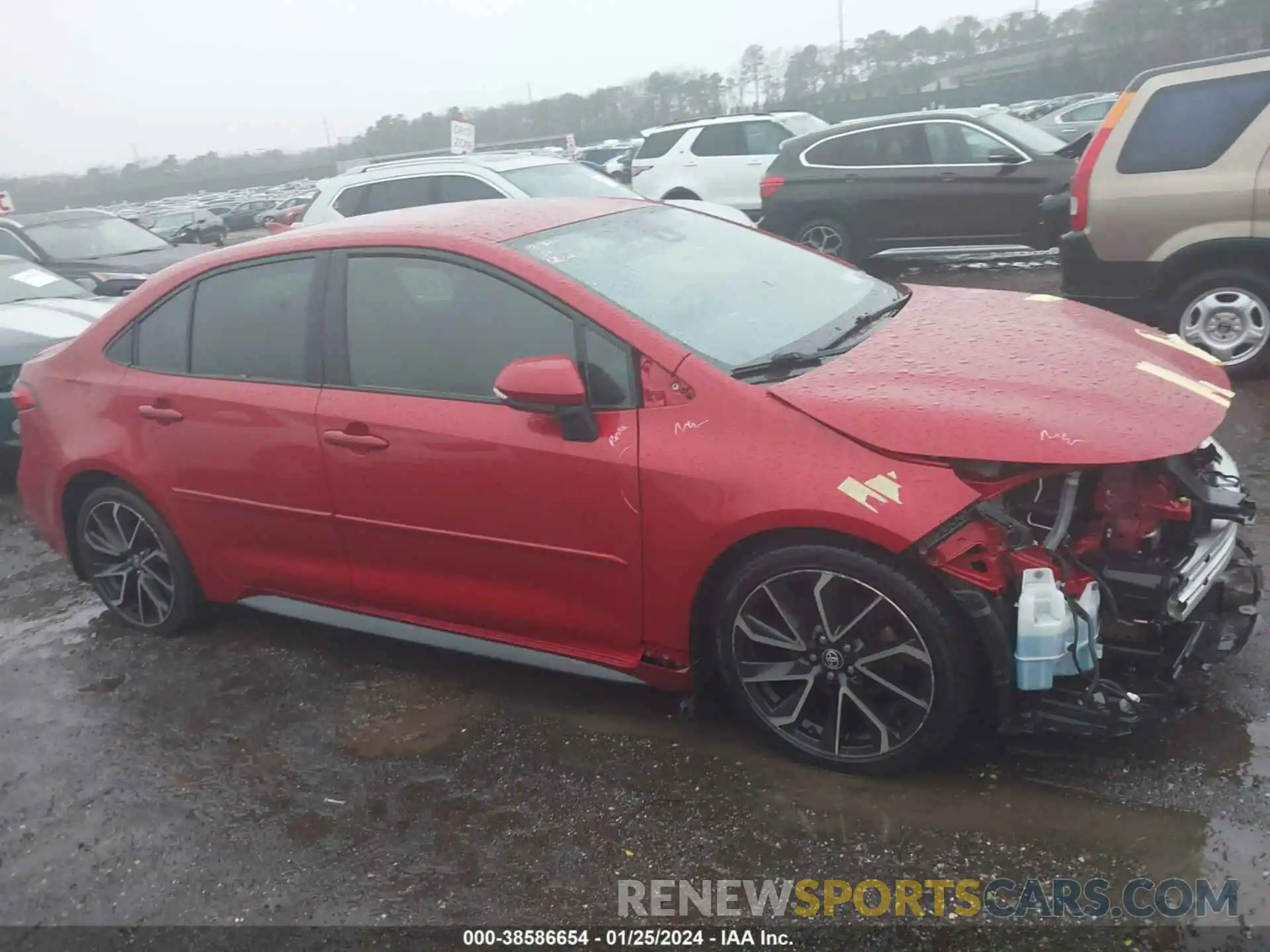 13 Photograph of a damaged car JTDS4RCE8LJ023887 TOYOTA COROLLA 2020