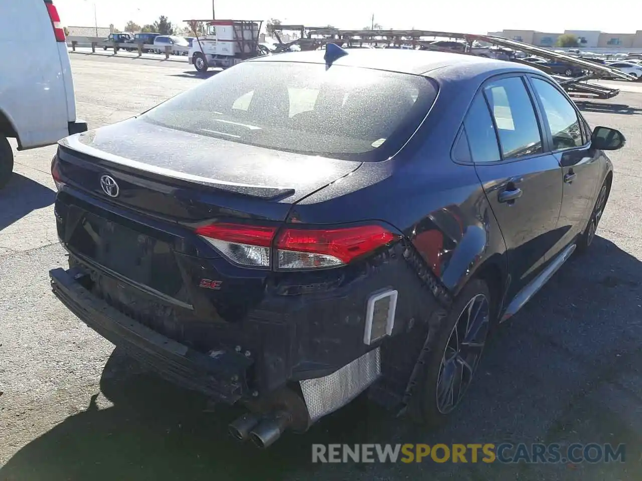 4 Photograph of a damaged car JTDS4RCE8LJ025834 TOYOTA COROLLA 2020