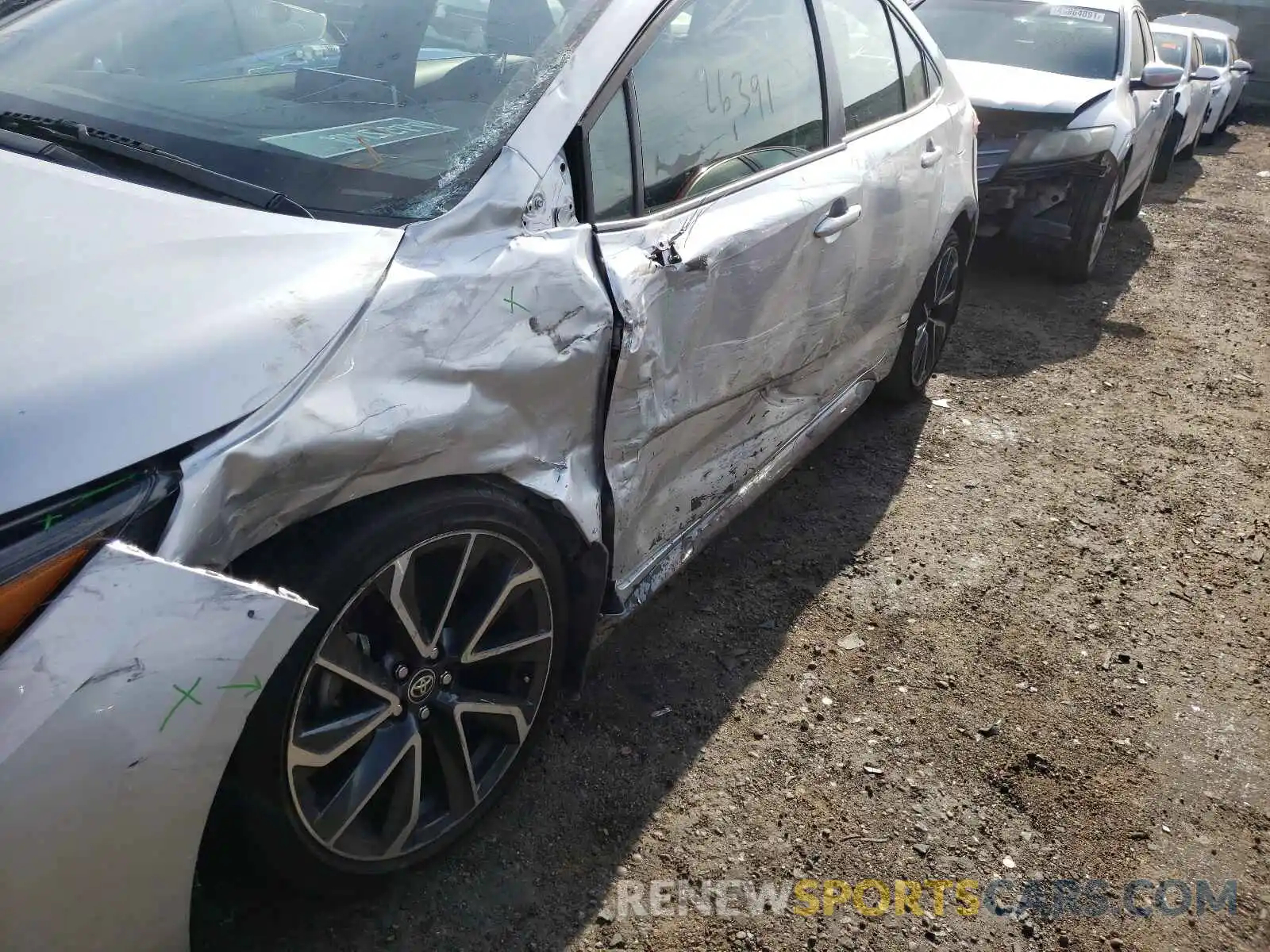 9 Photograph of a damaged car JTDS4RCE8LJ027065 TOYOTA COROLLA 2020