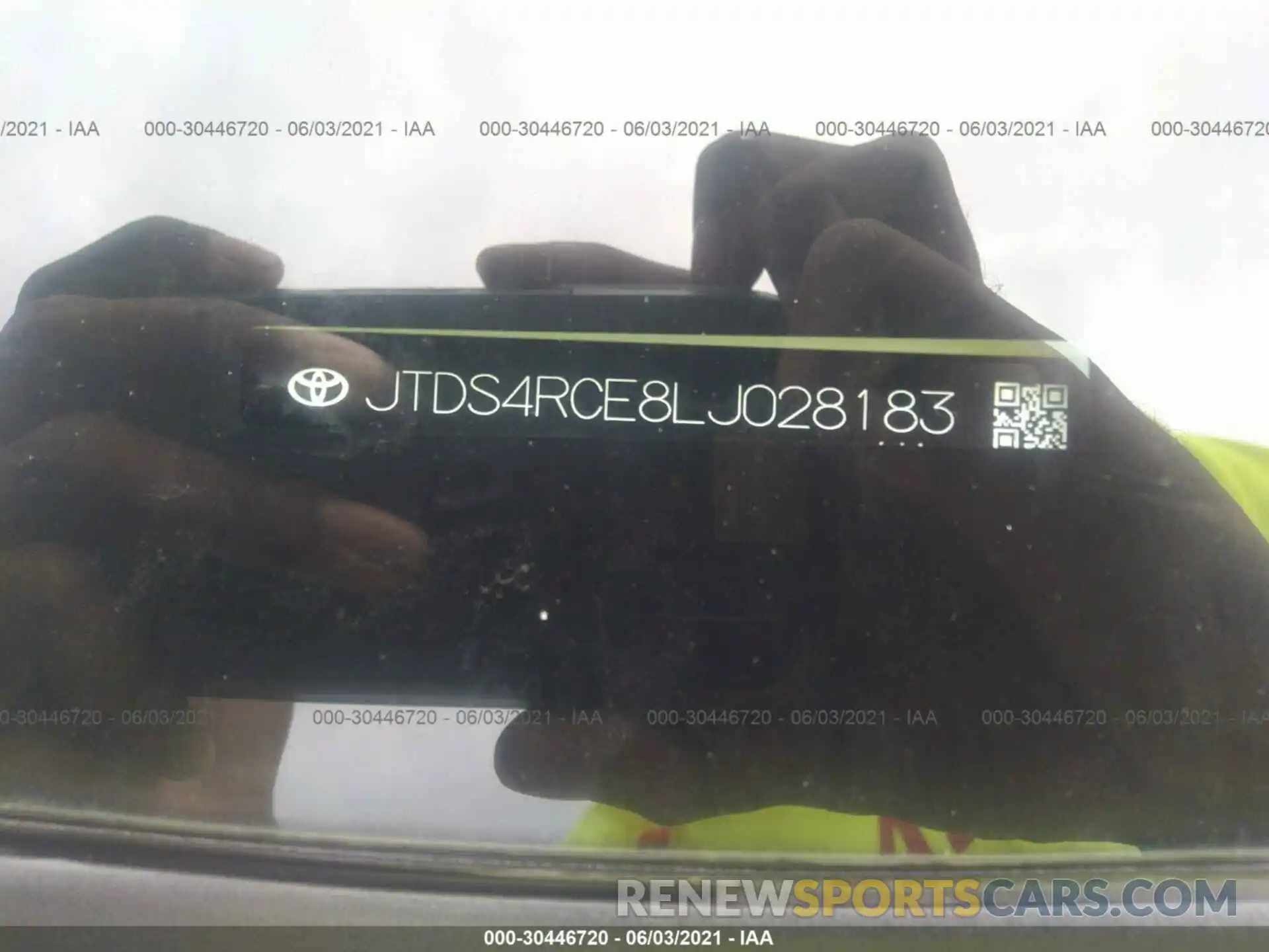 9 Photograph of a damaged car JTDS4RCE8LJ028183 TOYOTA COROLLA 2020