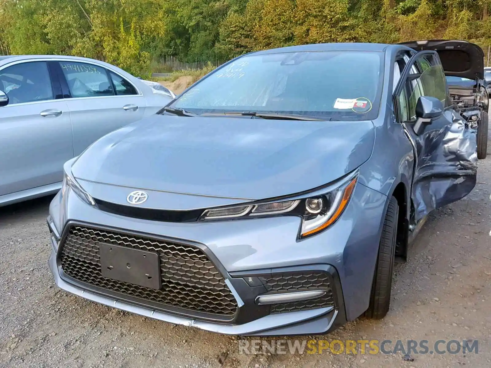 2 Photograph of a damaged car JTDS4RCE8LJ029768 TOYOTA COROLLA 2020