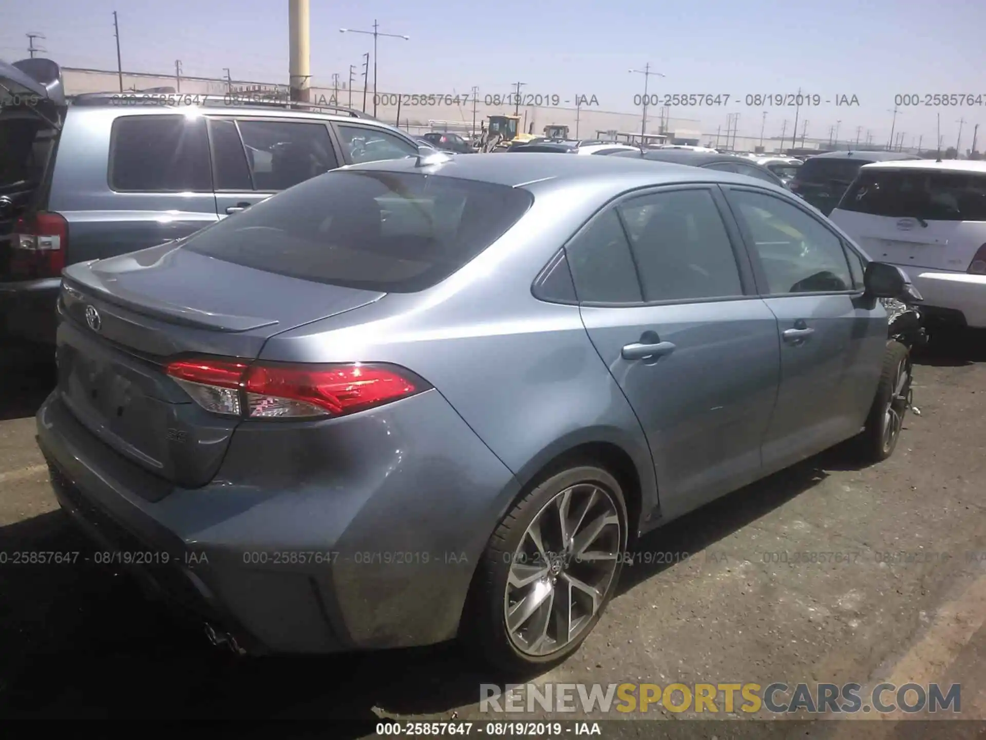 4 Photograph of a damaged car JTDS4RCE8LJ035408 TOYOTA COROLLA 2020