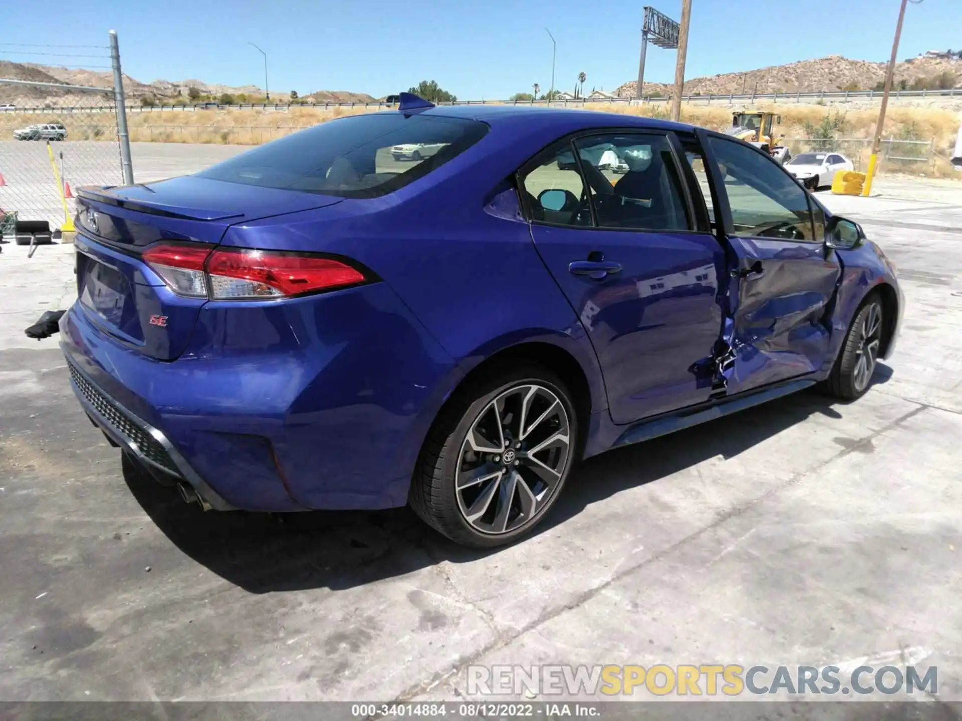 4 Photograph of a damaged car JTDS4RCE8LJ038096 TOYOTA COROLLA 2020