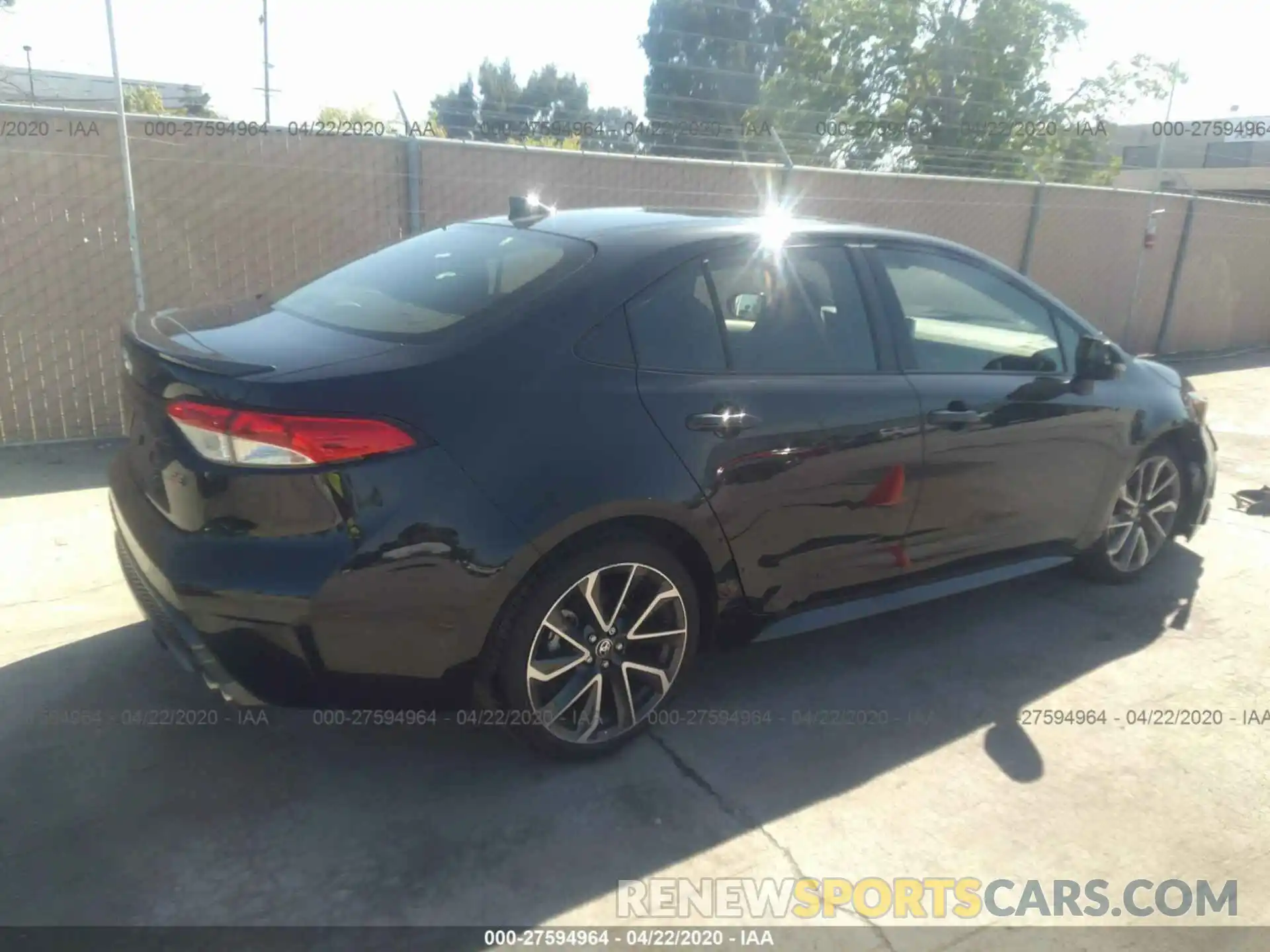 4 Photograph of a damaged car JTDS4RCE8LJ039720 TOYOTA COROLLA 2020