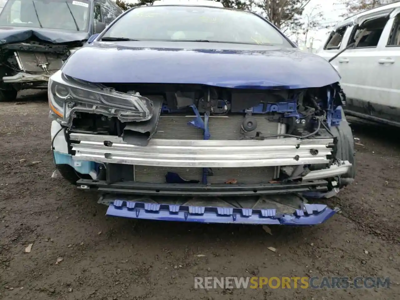 9 Photograph of a damaged car JTDS4RCE8LJ042522 TOYOTA COROLLA 2020