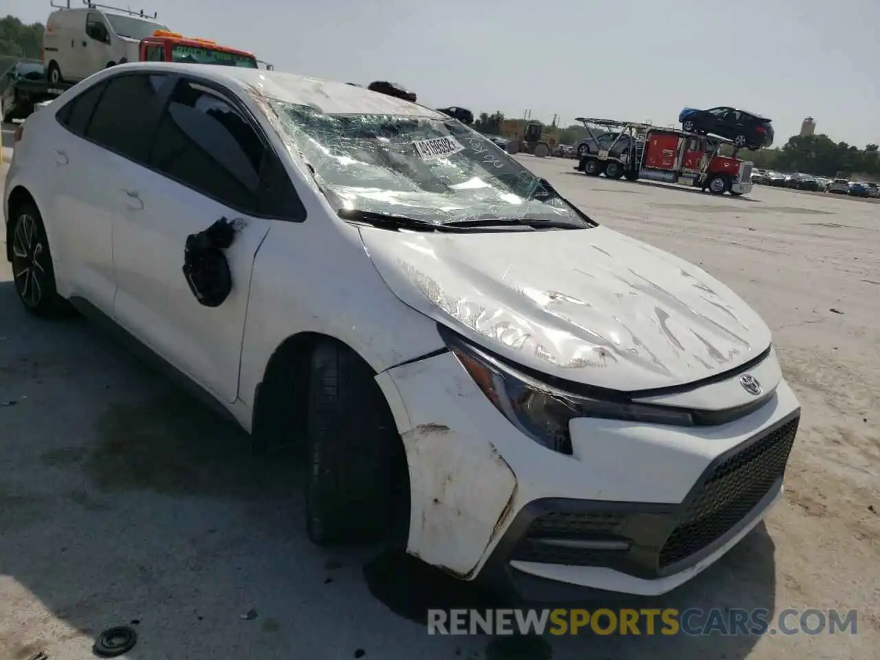 9 Photograph of a damaged car JTDS4RCE8LJ046439 TOYOTA COROLLA 2020