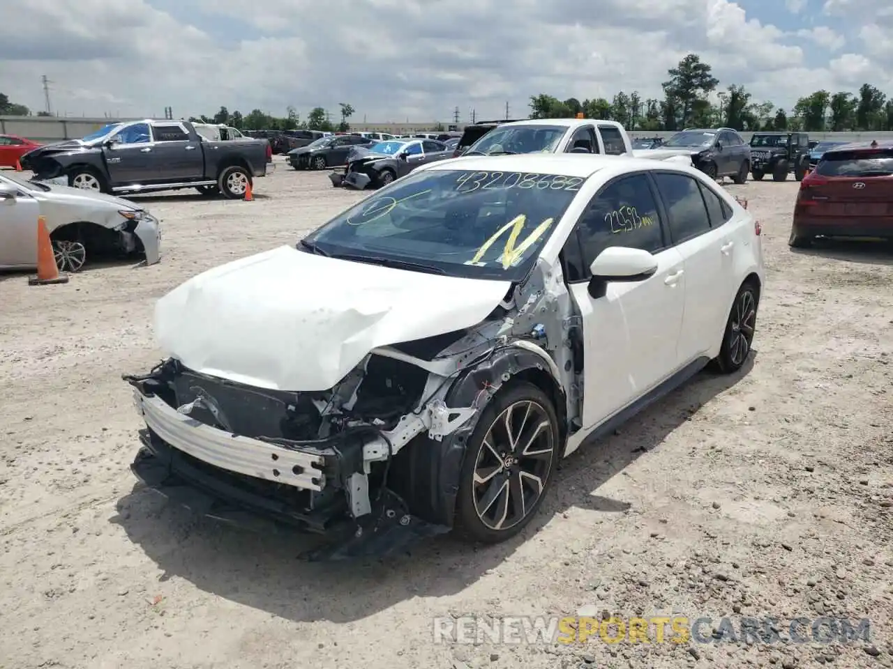 2 Photograph of a damaged car JTDS4RCE9LJ000439 TOYOTA COROLLA 2020