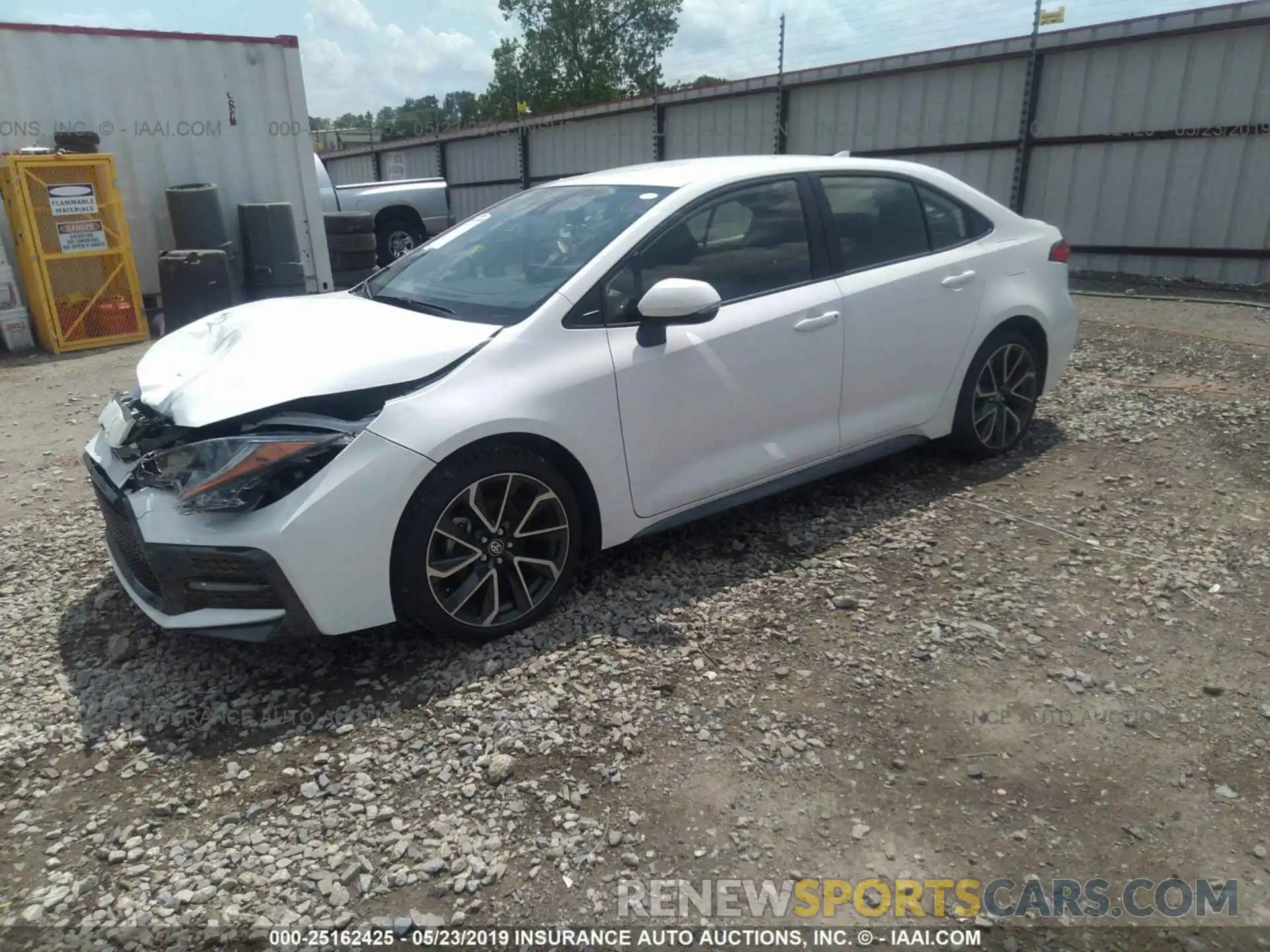 2 Photograph of a damaged car JTDS4RCE9LJ001865 TOYOTA COROLLA 2020