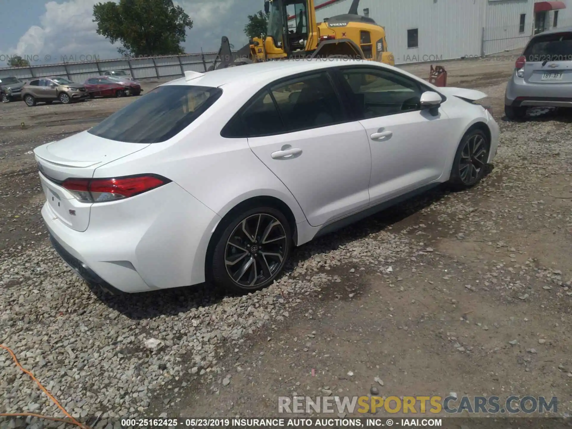 4 Photograph of a damaged car JTDS4RCE9LJ001865 TOYOTA COROLLA 2020