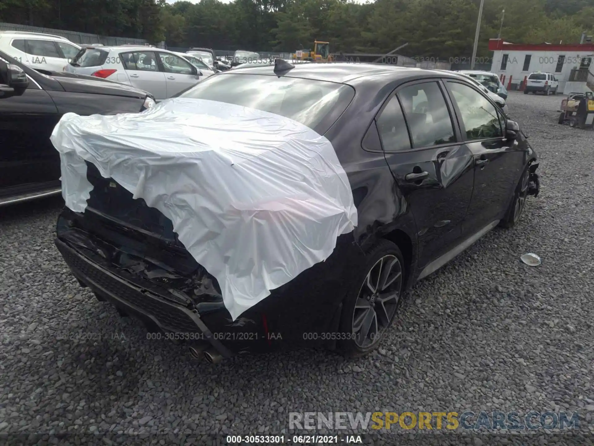 4 Photograph of a damaged car JTDS4RCE9LJ003096 TOYOTA COROLLA 2020