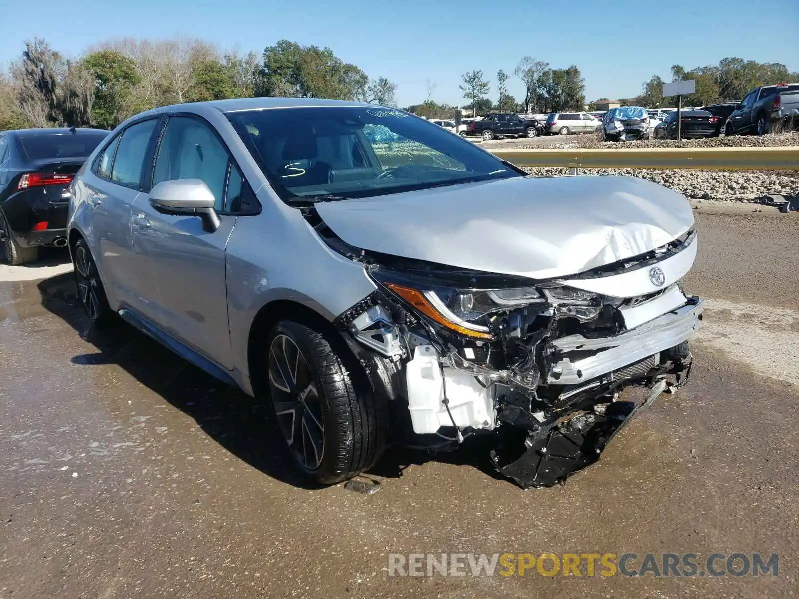 1 Photograph of a damaged car JTDS4RCE9LJ003275 TOYOTA COROLLA 2020