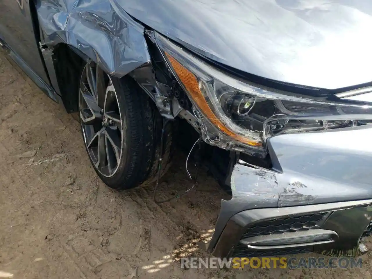 9 Photograph of a damaged car JTDS4RCE9LJ003602 TOYOTA COROLLA 2020