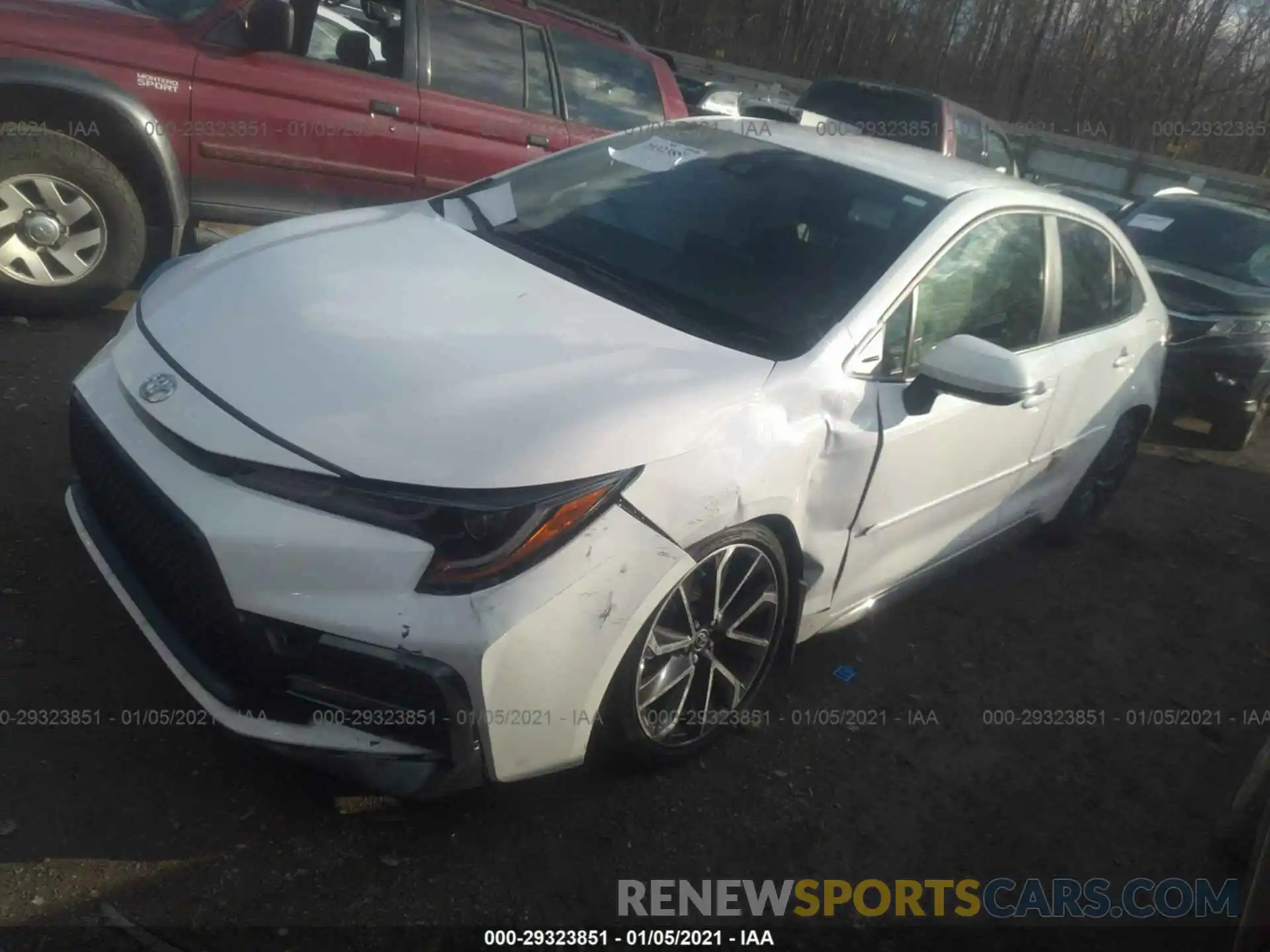 2 Photograph of a damaged car JTDS4RCE9LJ003843 TOYOTA COROLLA 2020