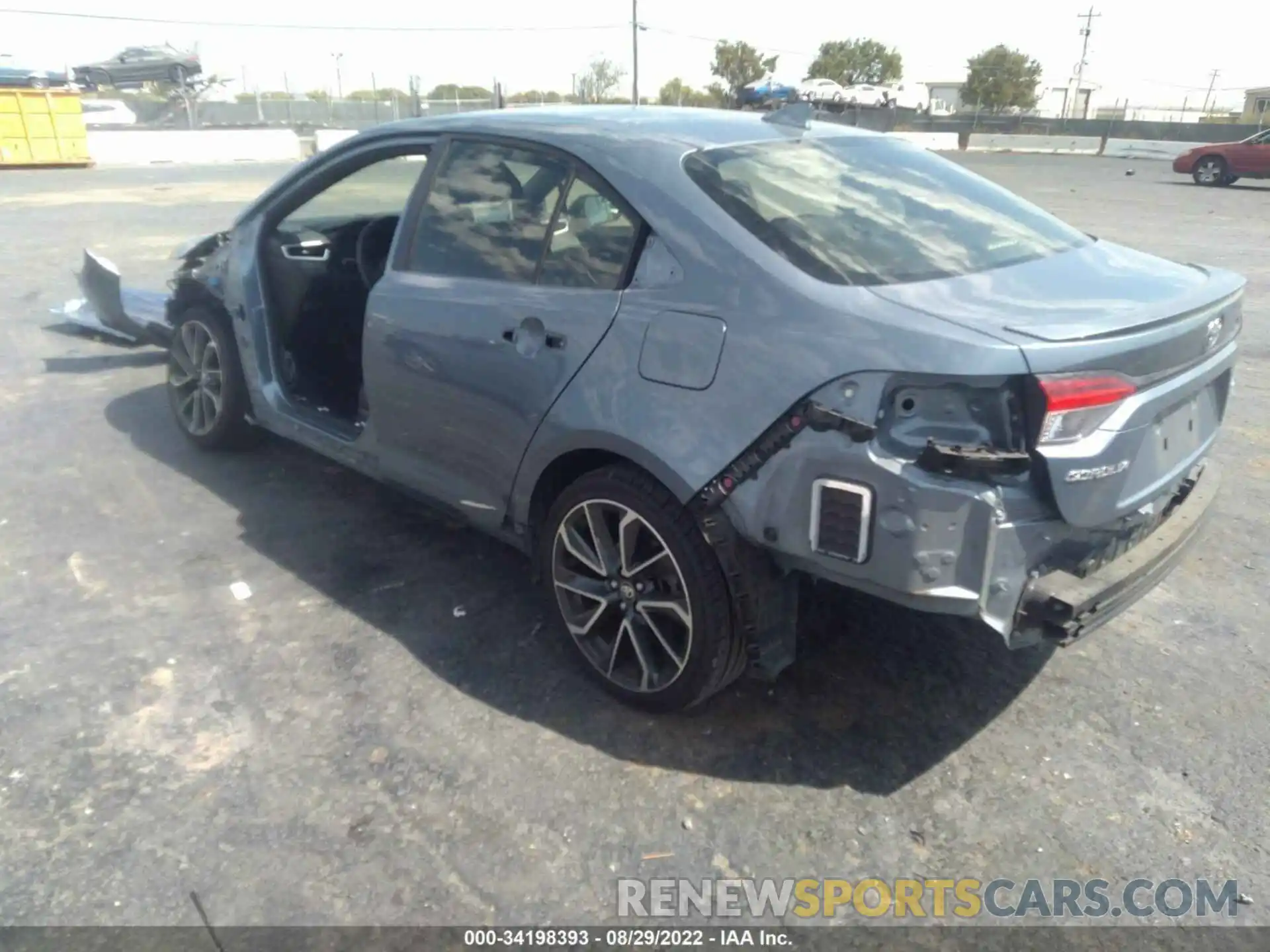 3 Photograph of a damaged car JTDS4RCE9LJ005219 TOYOTA COROLLA 2020