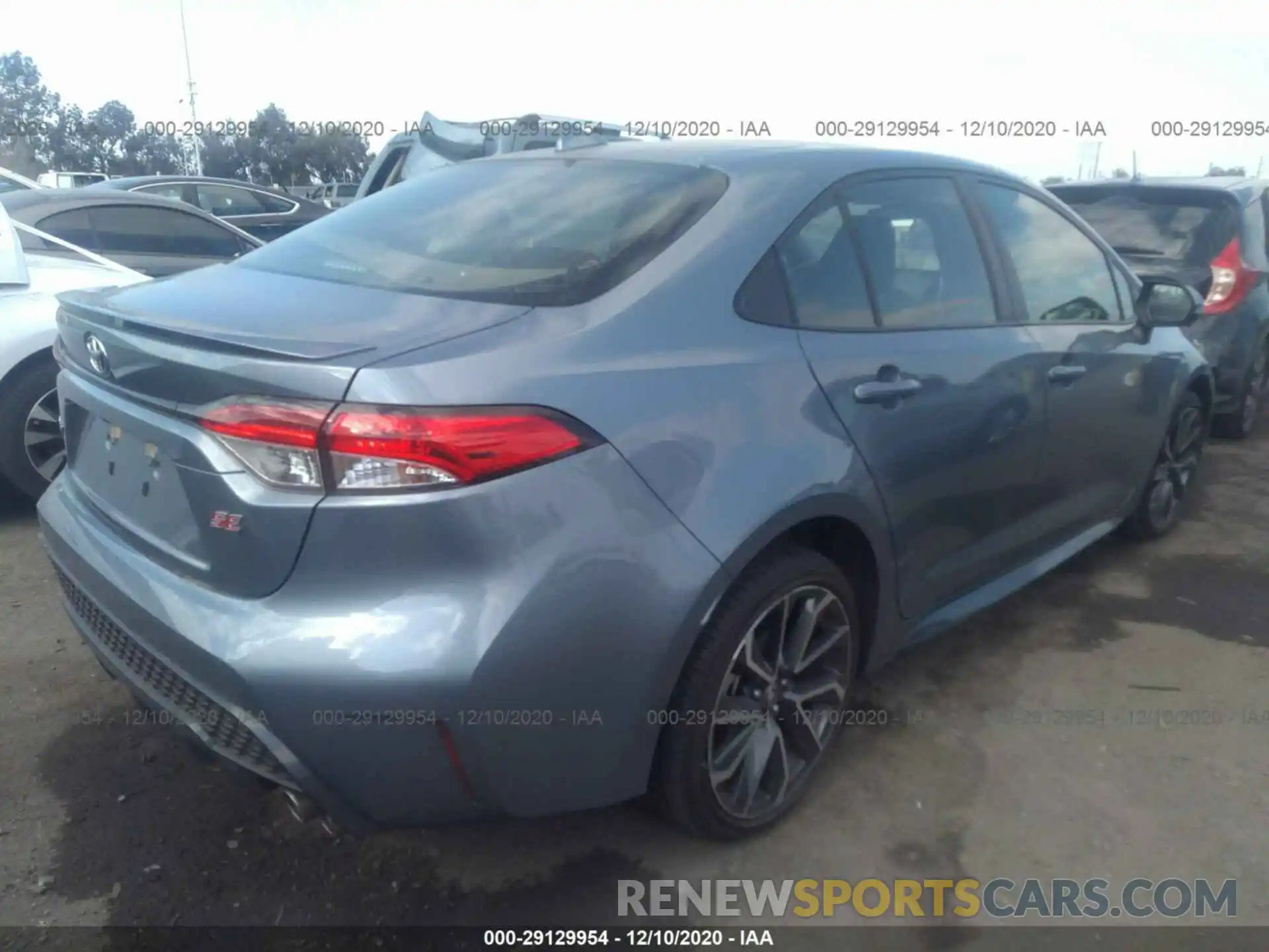 4 Photograph of a damaged car JTDS4RCE9LJ005396 TOYOTA COROLLA 2020