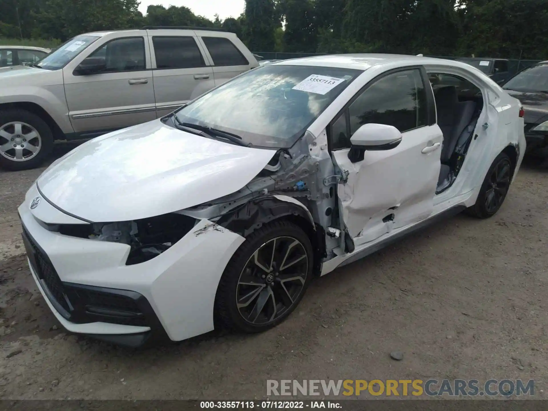 2 Photograph of a damaged car JTDS4RCE9LJ006046 TOYOTA COROLLA 2020