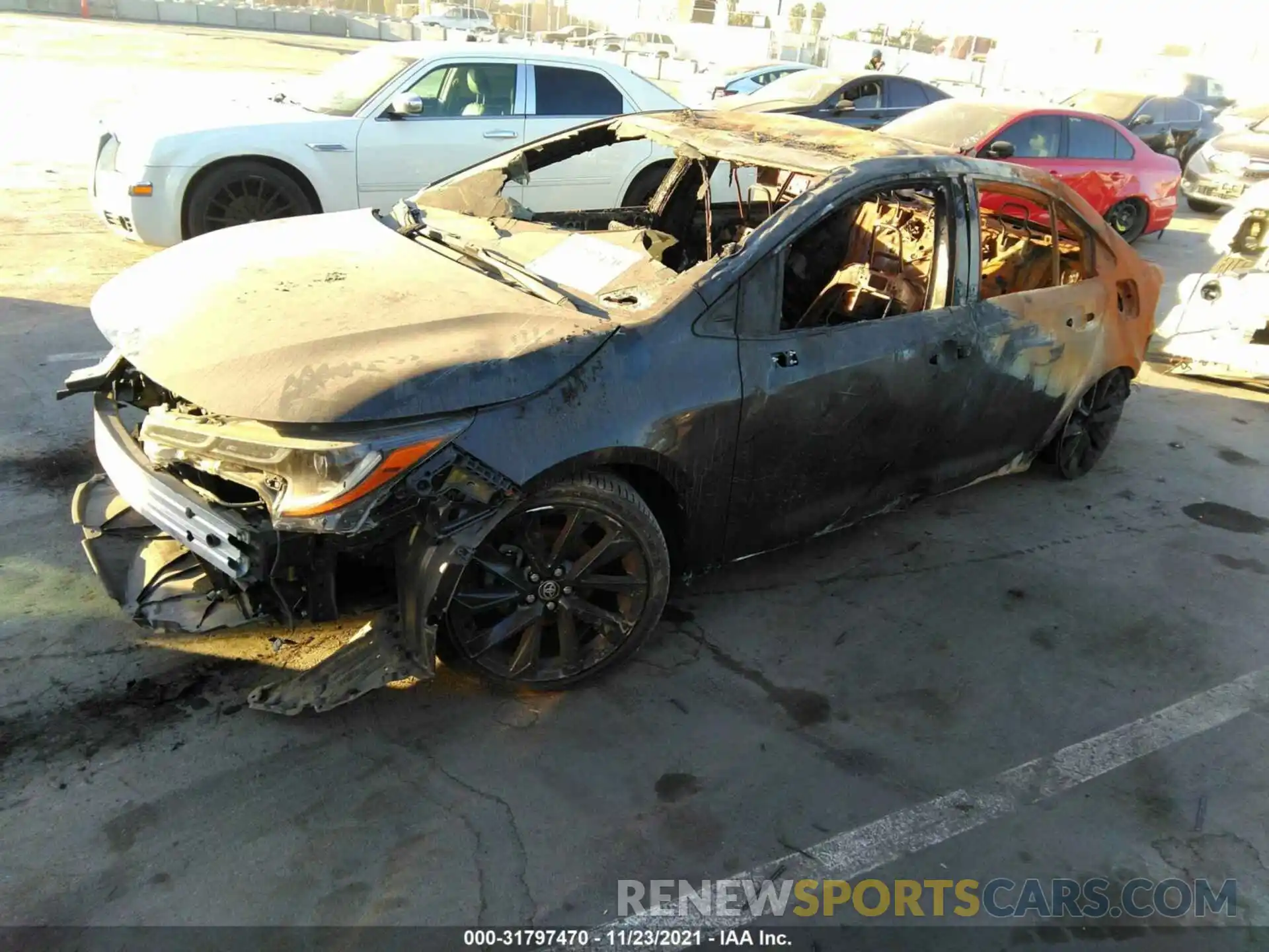 2 Photograph of a damaged car JTDS4RCE9LJ010582 TOYOTA COROLLA 2020