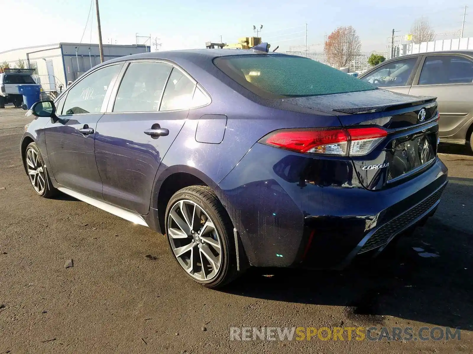 3 Photograph of a damaged car JTDS4RCE9LJ013241 TOYOTA COROLLA 2020