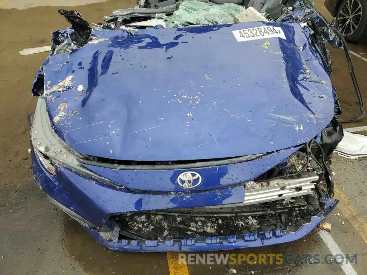 11 Photograph of a damaged car JTDS4RCE9LJ013885 TOYOTA COROLLA 2020