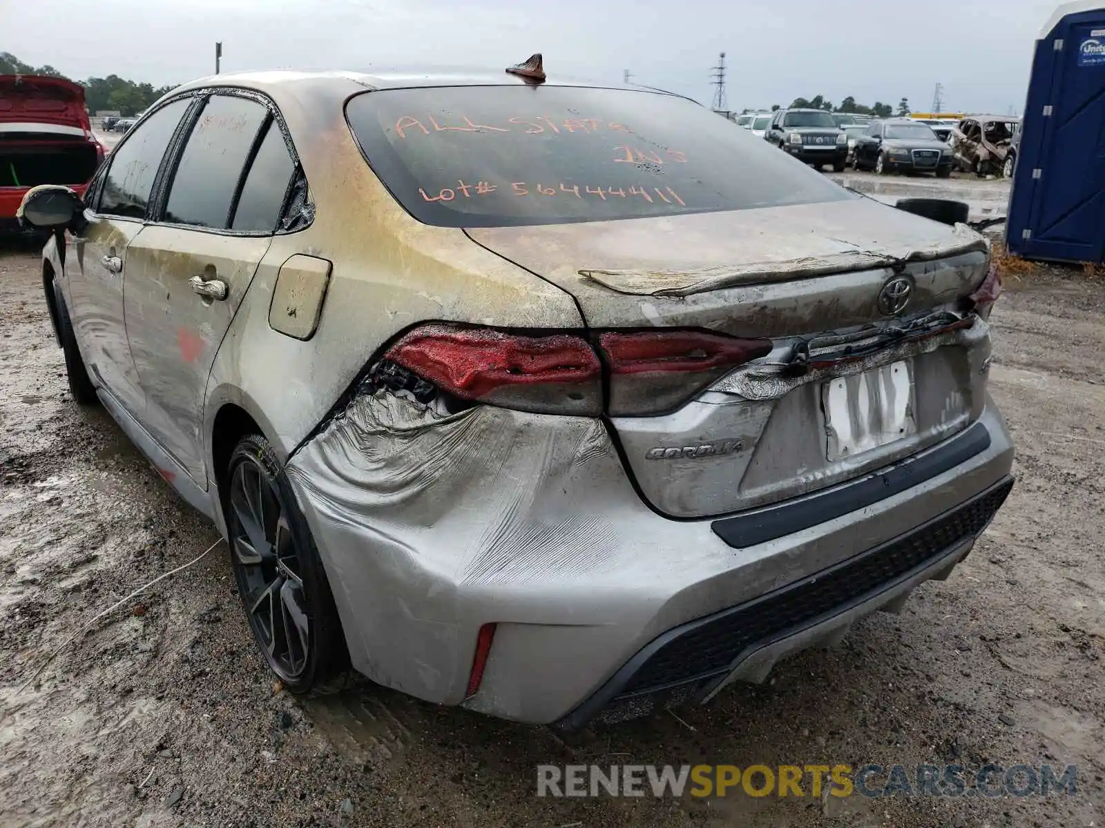 3 Photograph of a damaged car JTDS4RCE9LJ015118 TOYOTA COROLLA 2020