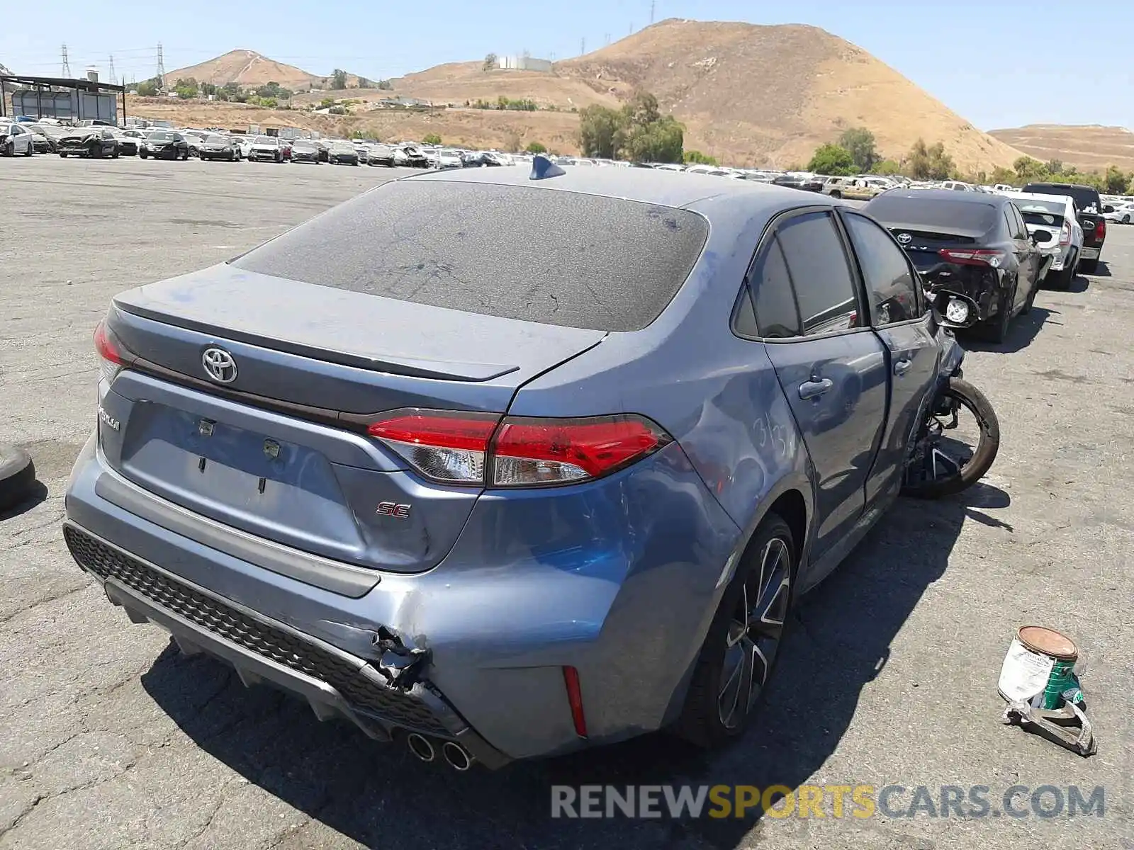 4 Photograph of a damaged car JTDS4RCE9LJ019198 TOYOTA COROLLA 2020