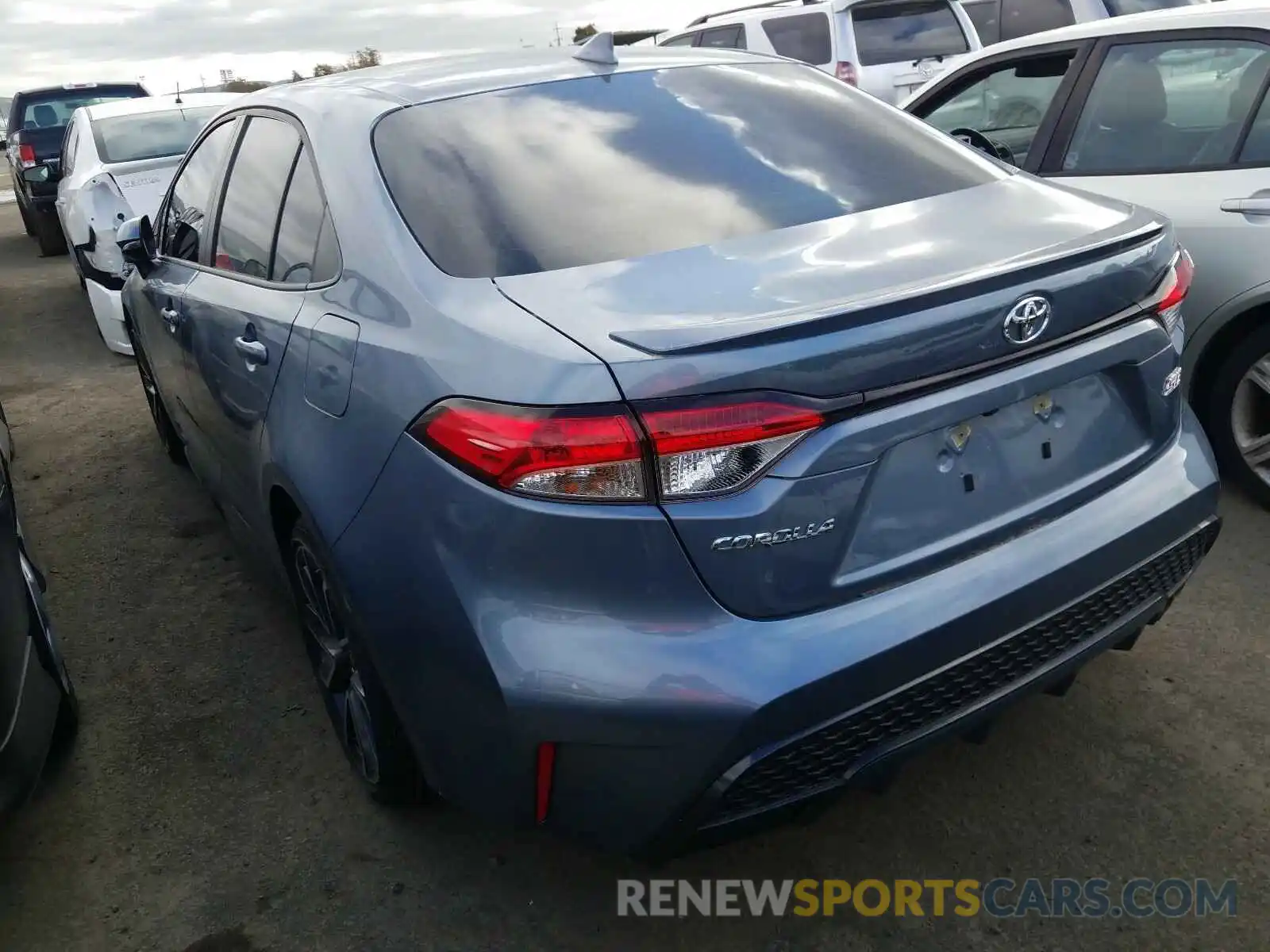 3 Photograph of a damaged car JTDS4RCE9LJ020612 TOYOTA COROLLA 2020